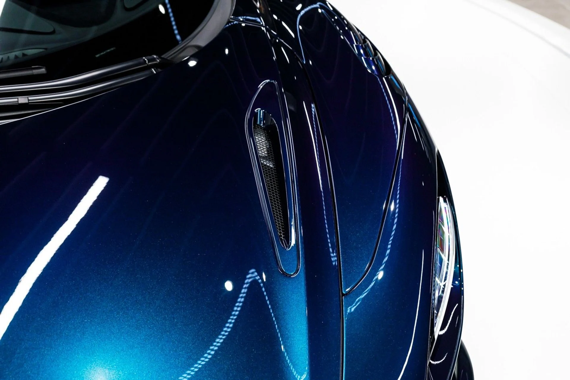 mph056_3312700862_646_p57_l_cd96650ad1