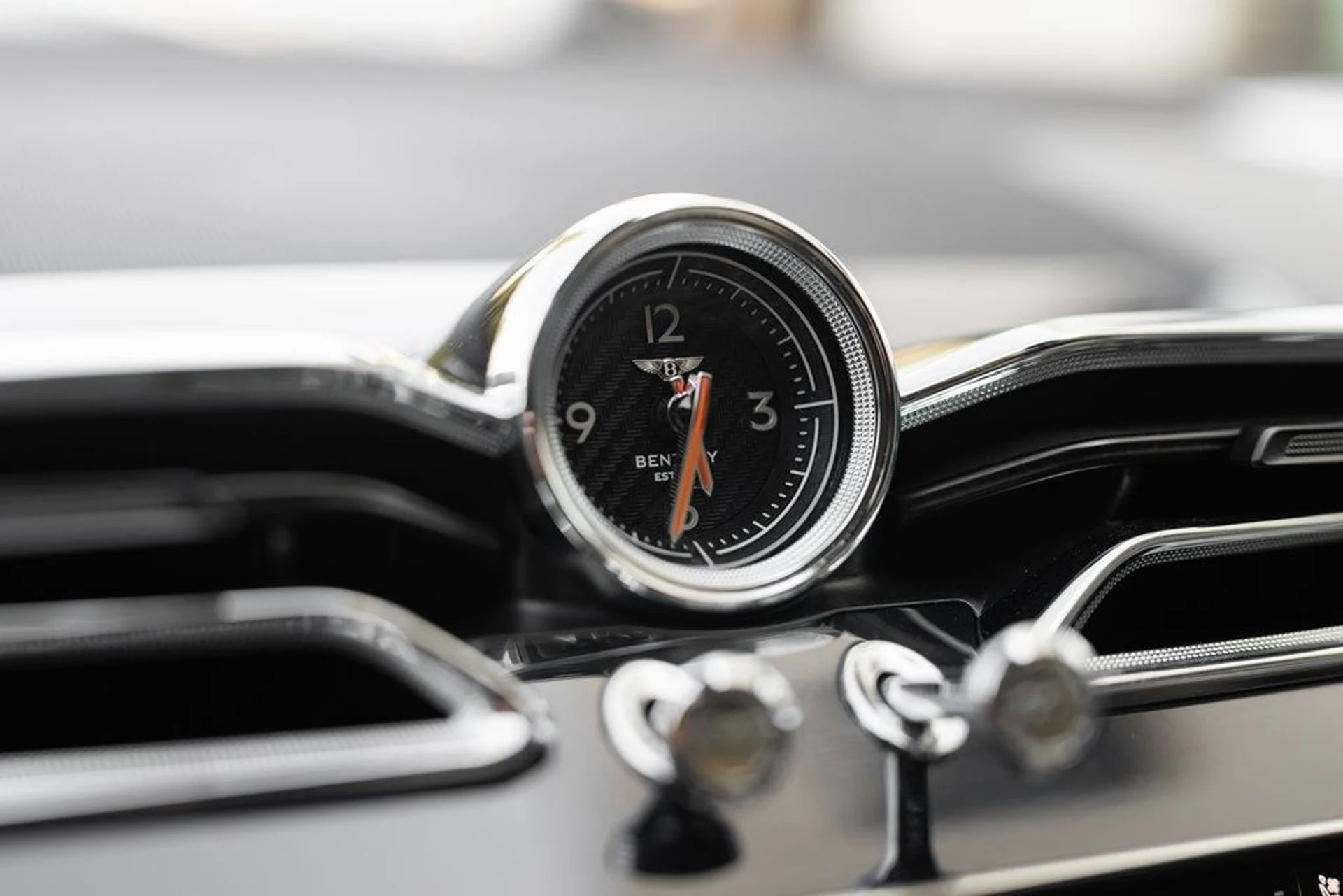 mph056_33289132_2a429c38aeb95e819771798d1df2c6eex_90f005c822