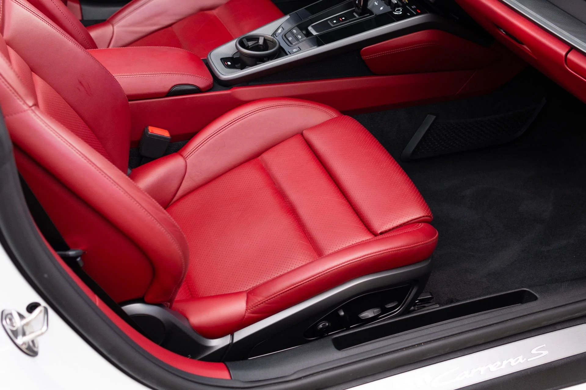 mph056_3335812933_Used_2020_Porsche_911_Carrera_S_1779851451_6f3e4e040f