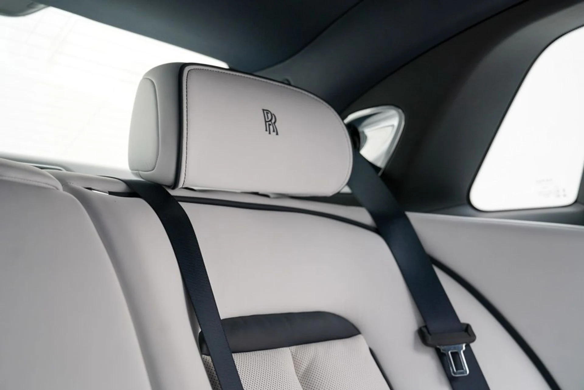 mph056_339542711_lzf9oaxe8jy1k7y3oxidh6b9wvmz_53f5142f3b