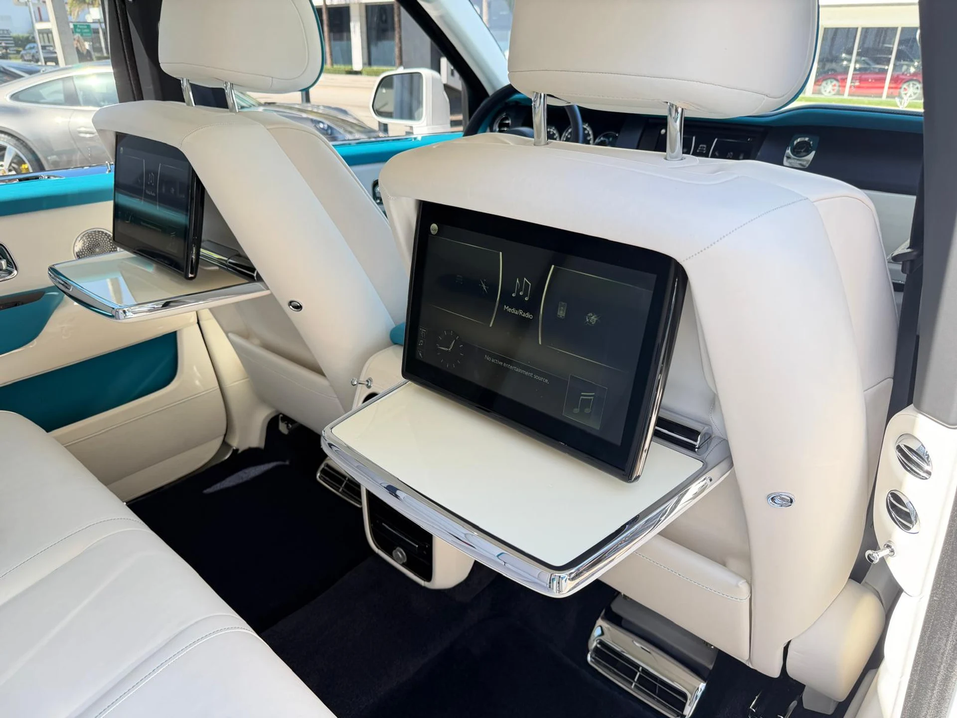 mph056_3410040761_Whats_App_Image_2026_01_27_at_2_54_48_PM_52_572c5da8c4