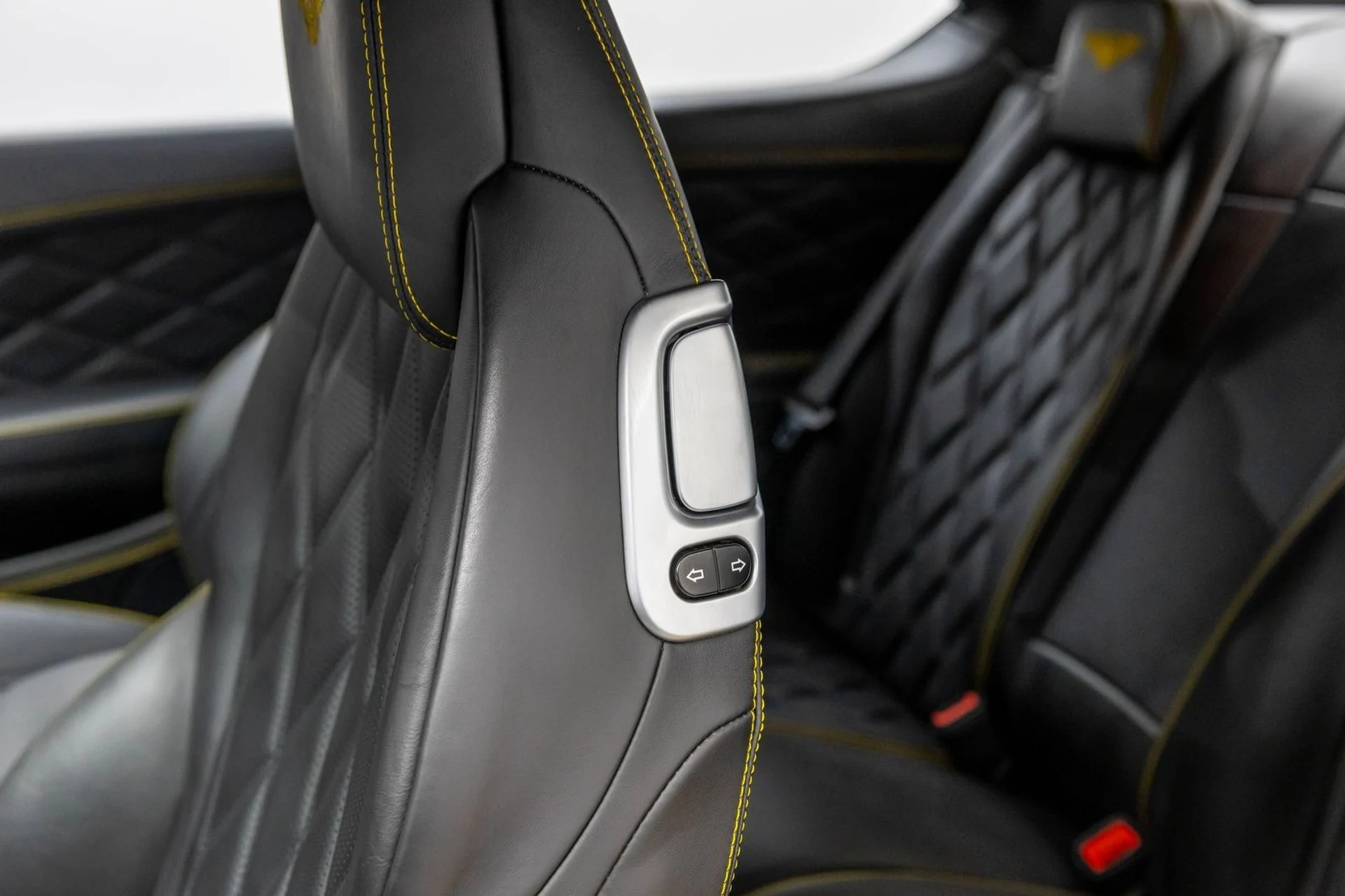 mph056_34360564_57_a9004dc3a6