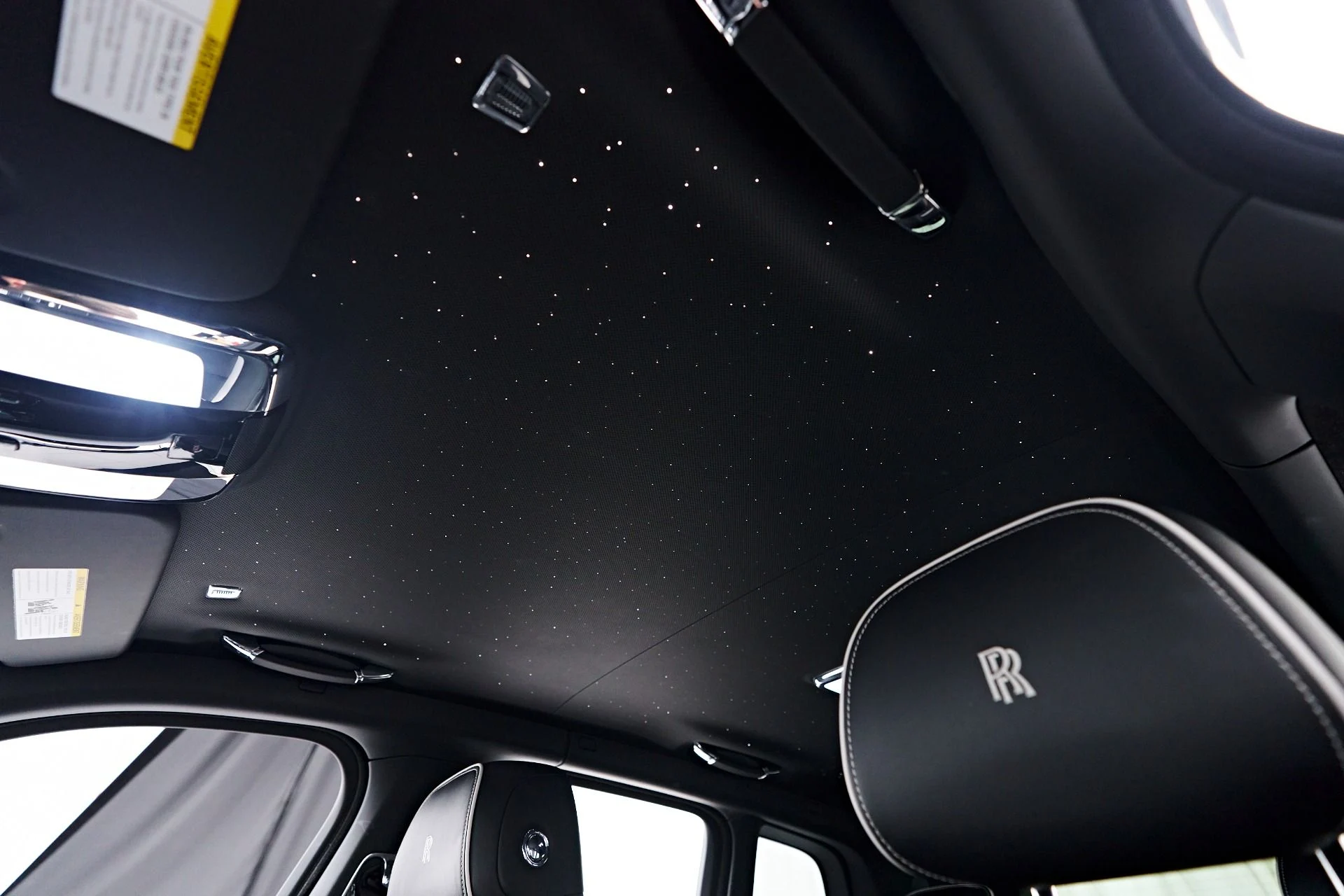 mph056_3437596562_Used_2023_Rolls_Royce_Cullinan_Base_1756252121_ae68b9eebc