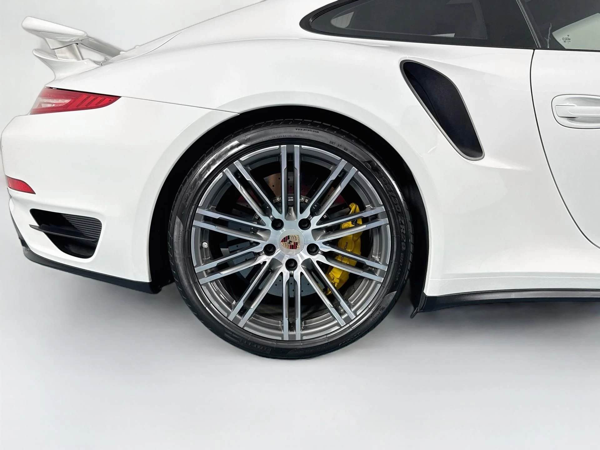 mph056_3484629857_Used_2014_Porsche_911_Turbo_S_1791570361_f10f901e1c