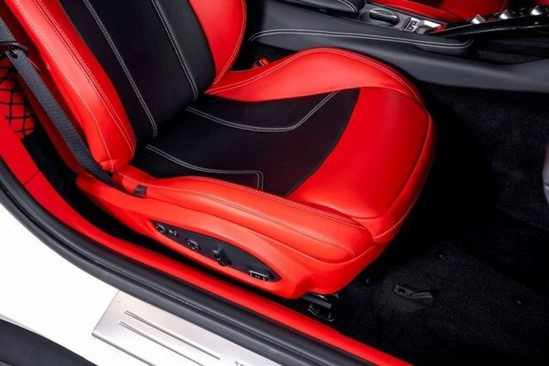 mph056_3487025919_952b172e9c5f42e6b0393717bd787ec2x_0afd79a9bc