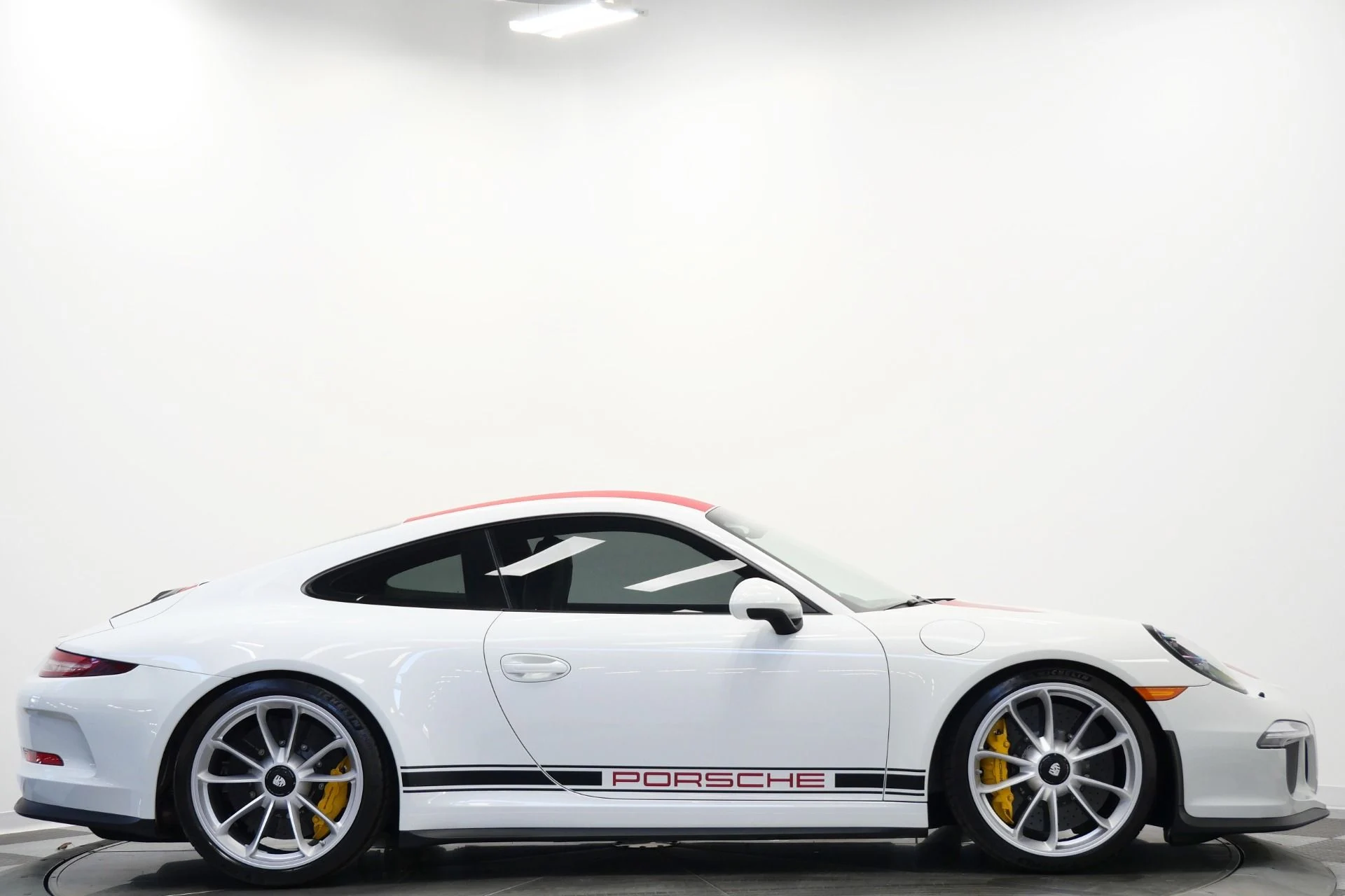 mph056_3501348610_Used_2016_Porsche_911_R_112_of_only_991_Built_6_Speed_Manual_Transmission_1772825611_9b026f7c5a