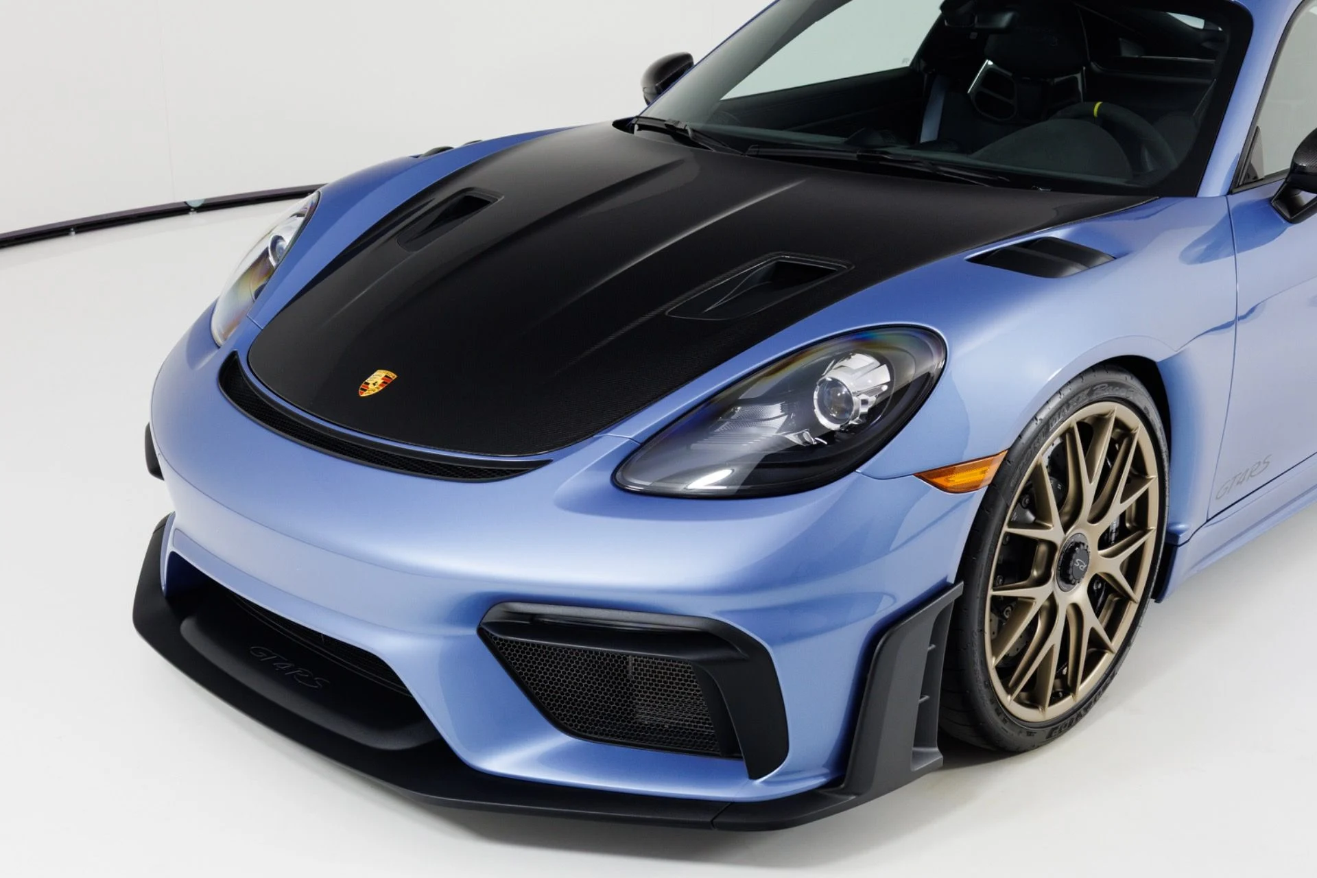 mph056_3504571922_Used_2023_Porsche_718_Cayman_GT_4_RS_1780679148_e49700978e