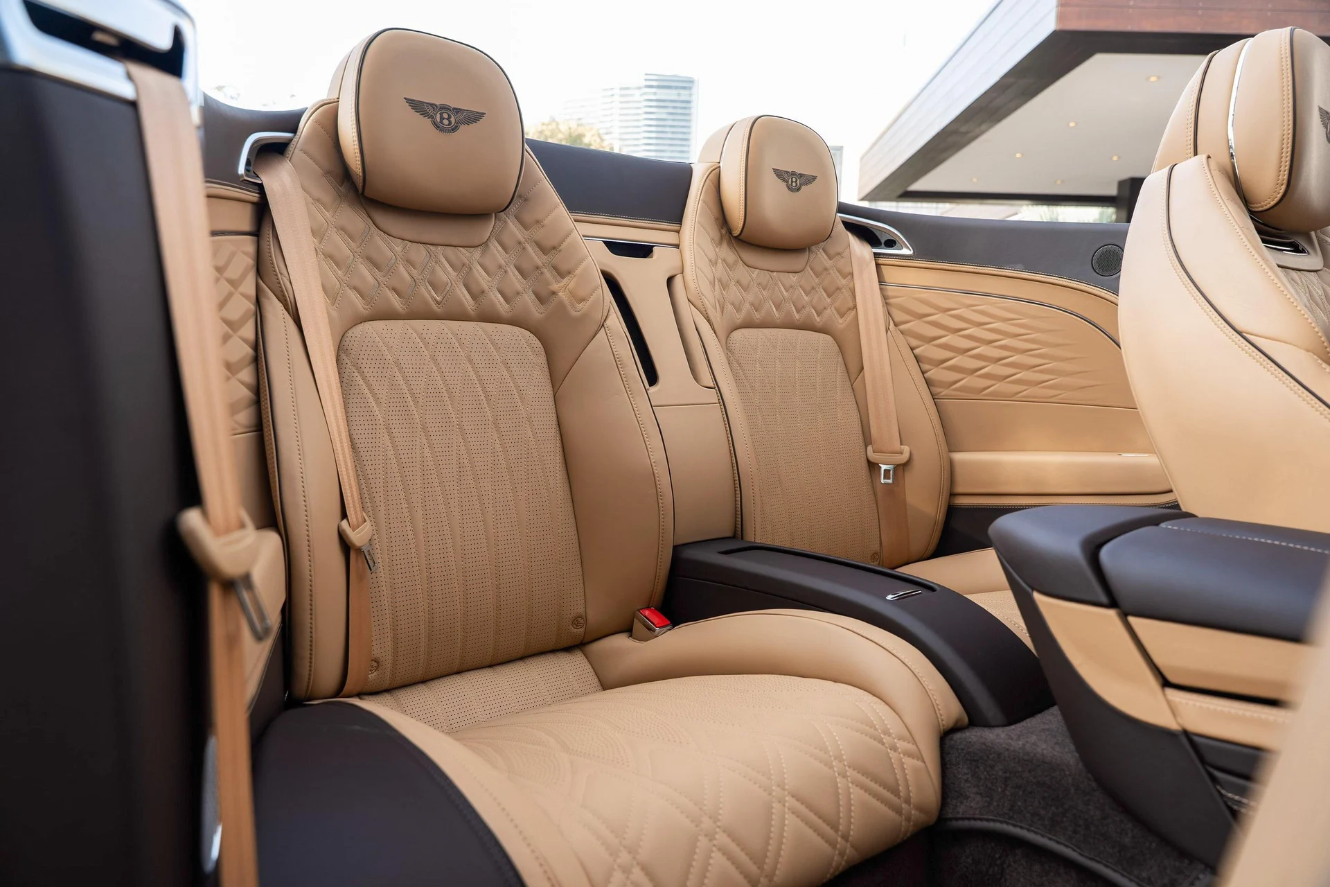 mph056_3511942516_477619926_69423fe06f06135f3b57d9f9_1bc88dcdc9