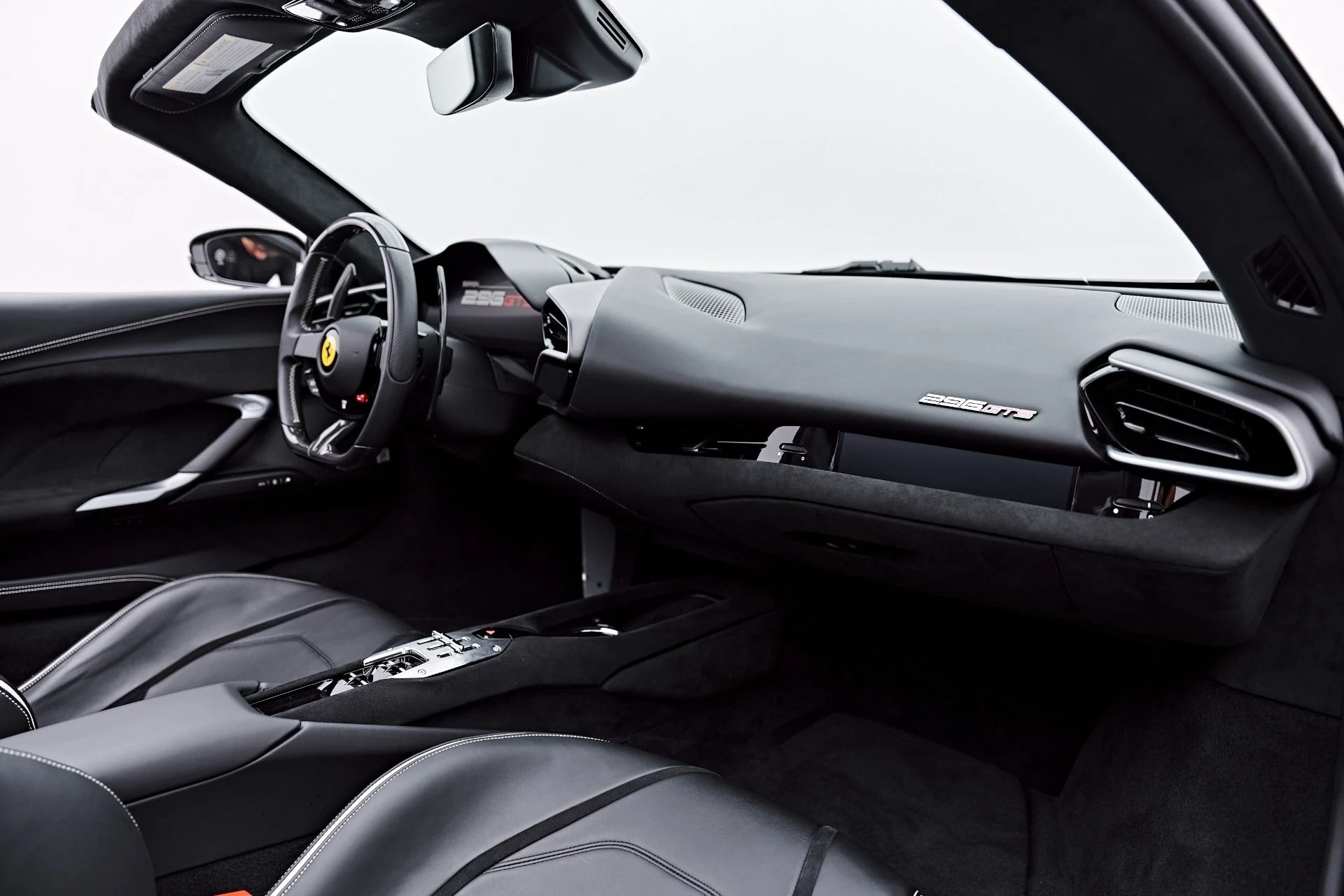 mph056_3533000962_Used_2024_Ferrari_296_GTS_1787614495_3264ce7bae