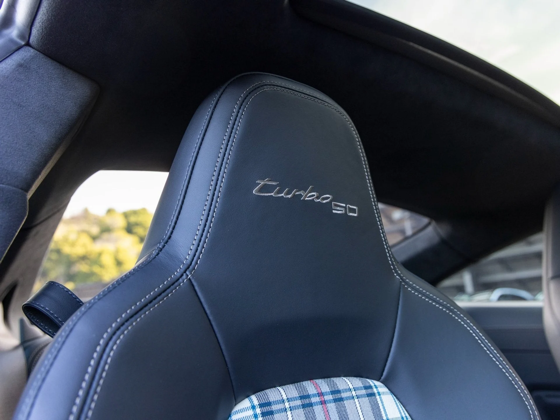 mph056_3535960688_57_ffc9942738