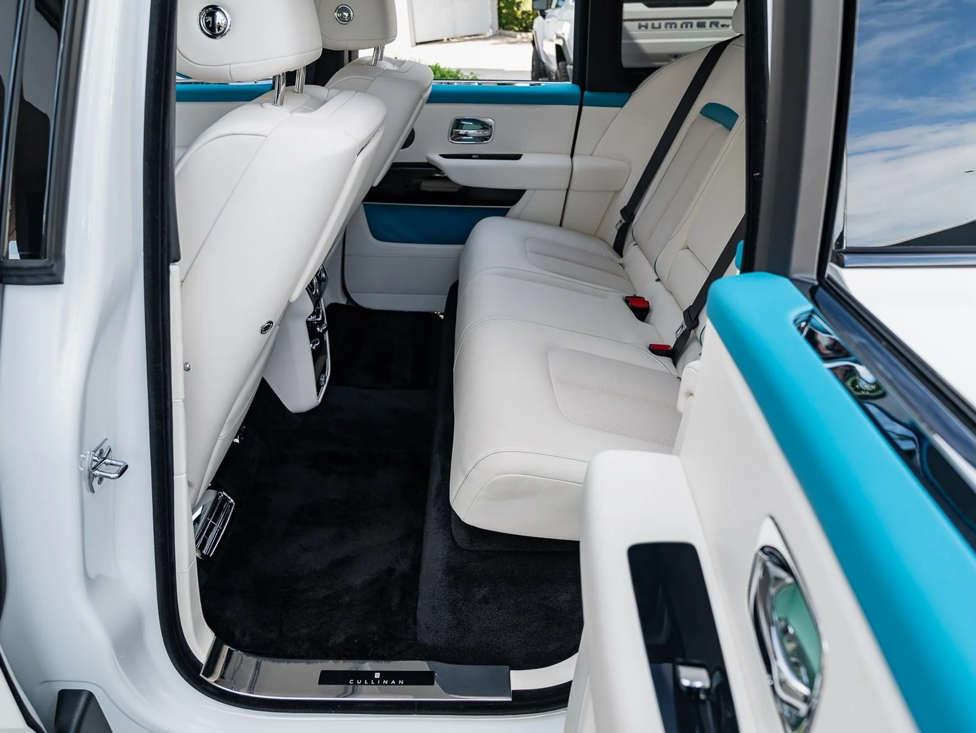 mph056_3552391895_Used_2023_Rolls_Royce_Cullinan_1761685708_fb295decfc