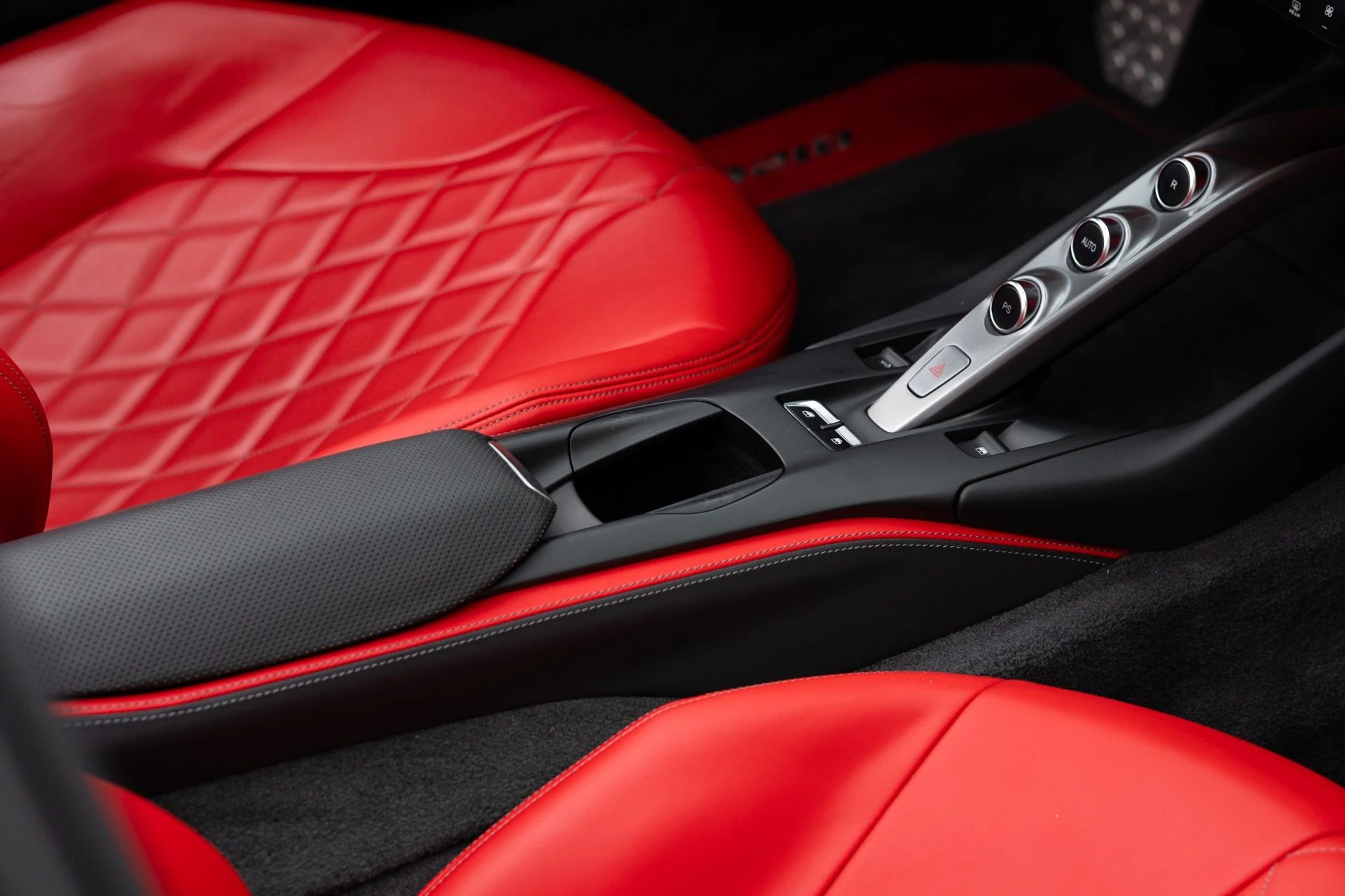 mph056_3585457434_Used_2022_Ferrari_812_GTS_1768275128_134f041e17