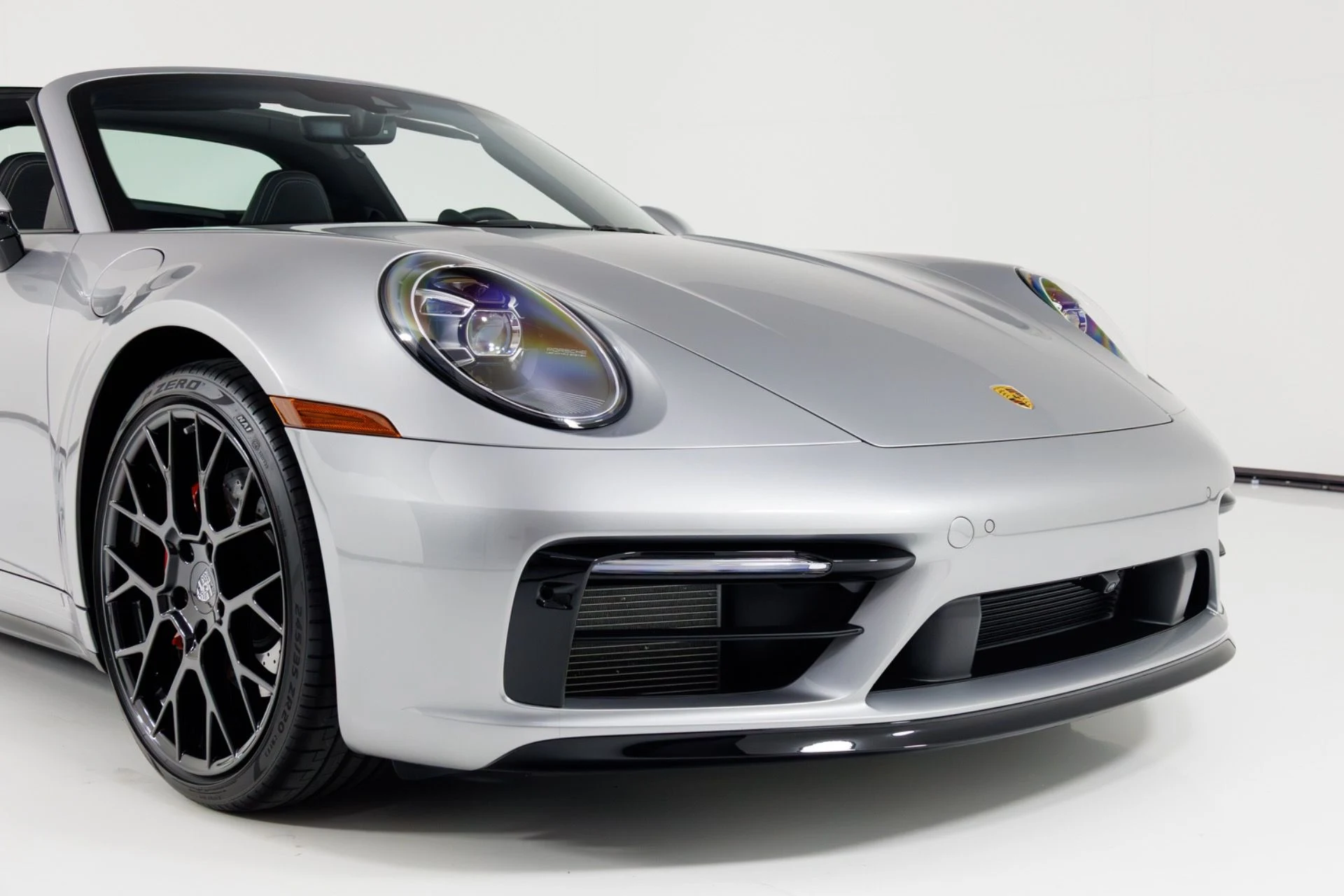 mph056_3635104052_Used_2022_Porsche_911_Targa_4_S_1772835286_eddb993b71