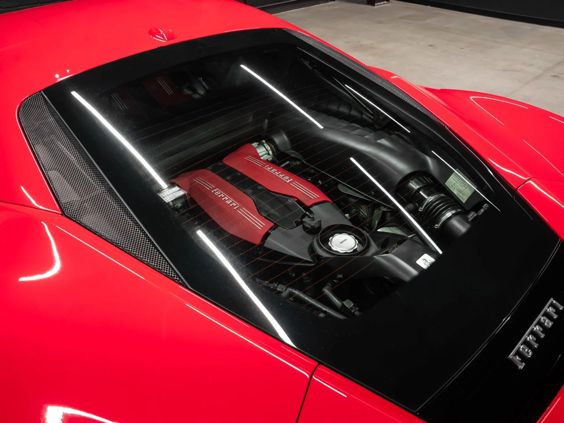 mph056_3649521760_ferrari_488_gtb_2017_4ba837fcd8