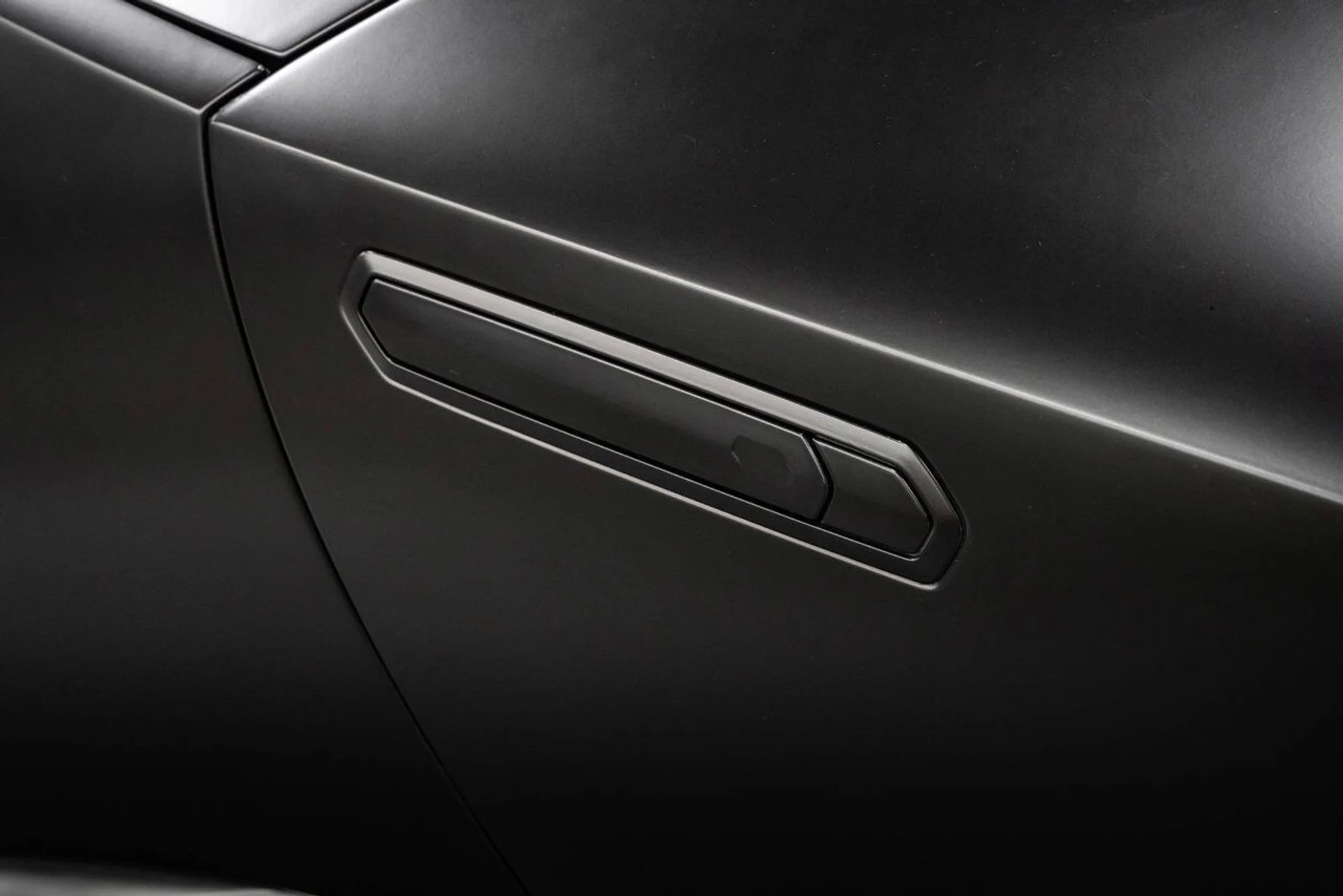 mph056_3677381948_lamborghini_huracan_2016_565fe89c77