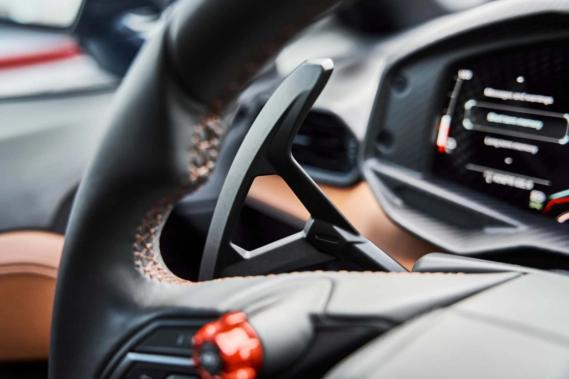 mph056_3712224754_Used_2025_Lamborghini_Revuelto_Base_1777078174_cb562b0828