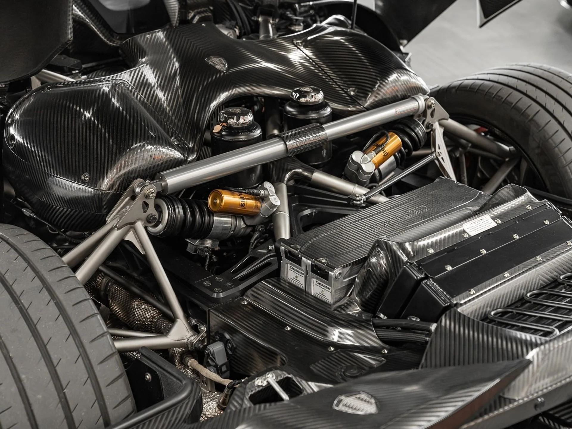 mph056_3753861611_Used_2019_Koenigsegg_Regera_1757707966_05df0b1298