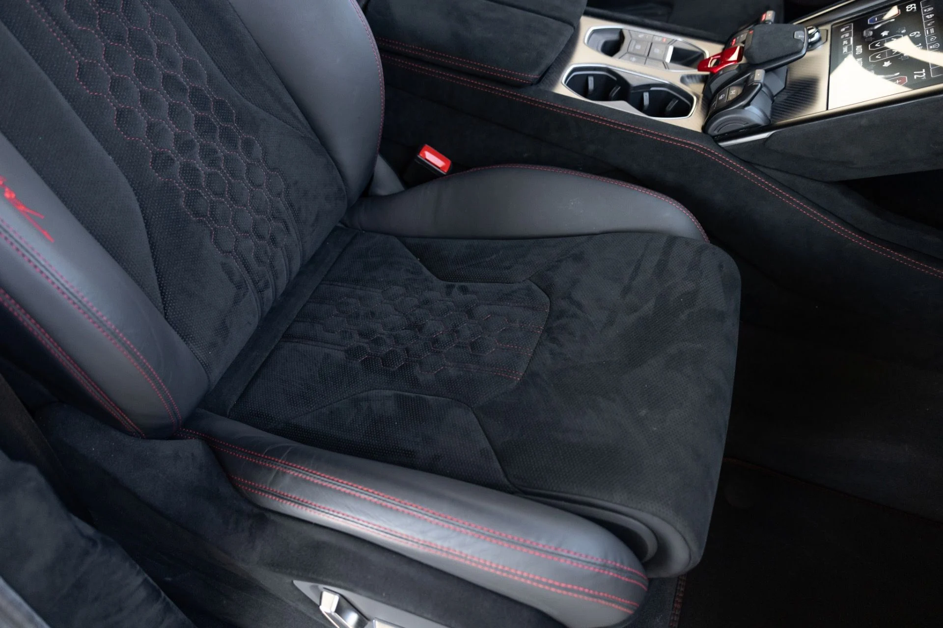 mph056_3753928742_Used_2023_Lamborghini_Urus_Performante_1778699369_42ebb7a4c4