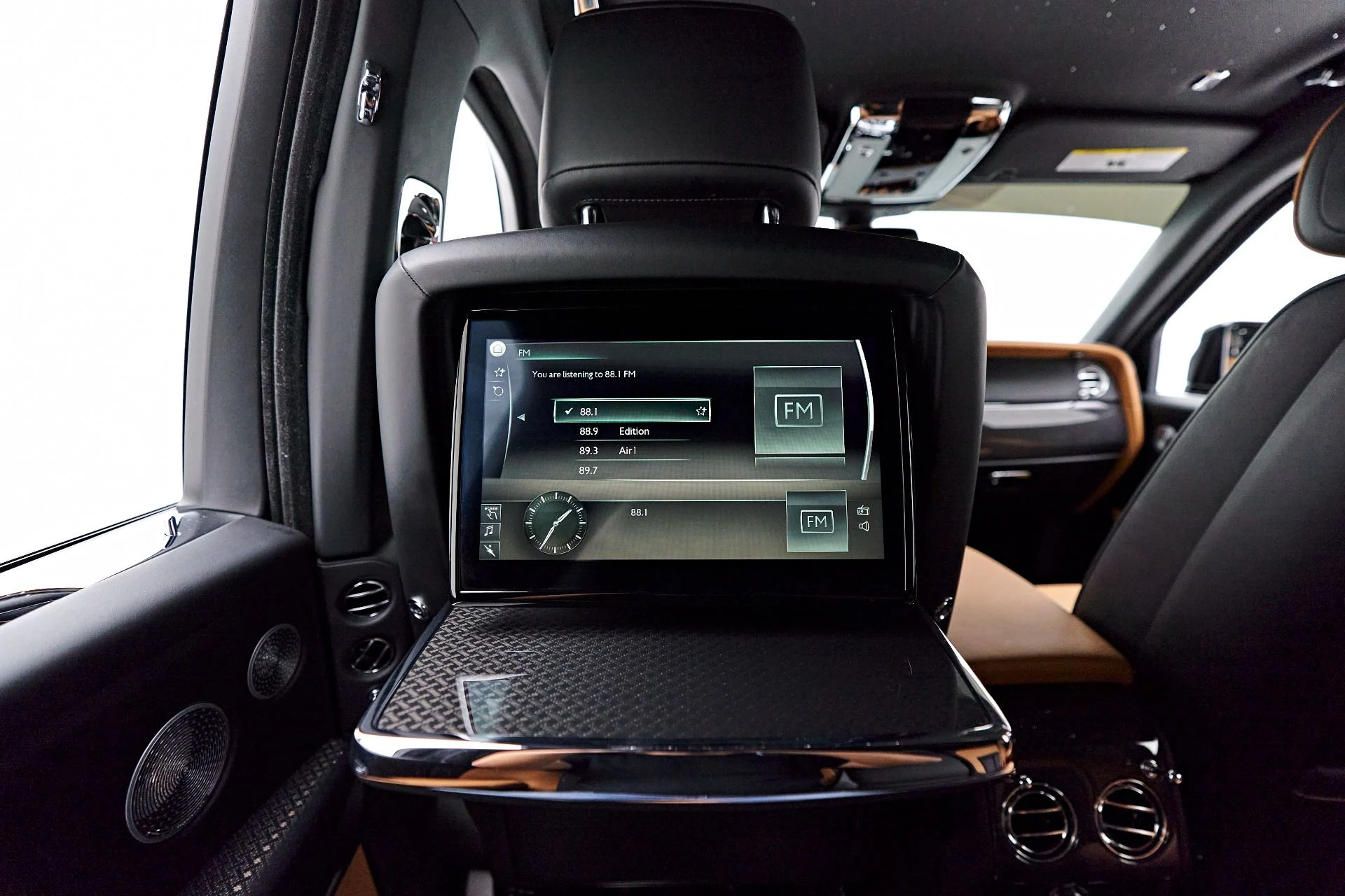 mph056_3770741095_Used_2022_Rolls_Royce_Cullinan_Base_1679686724_3cbff22e1b