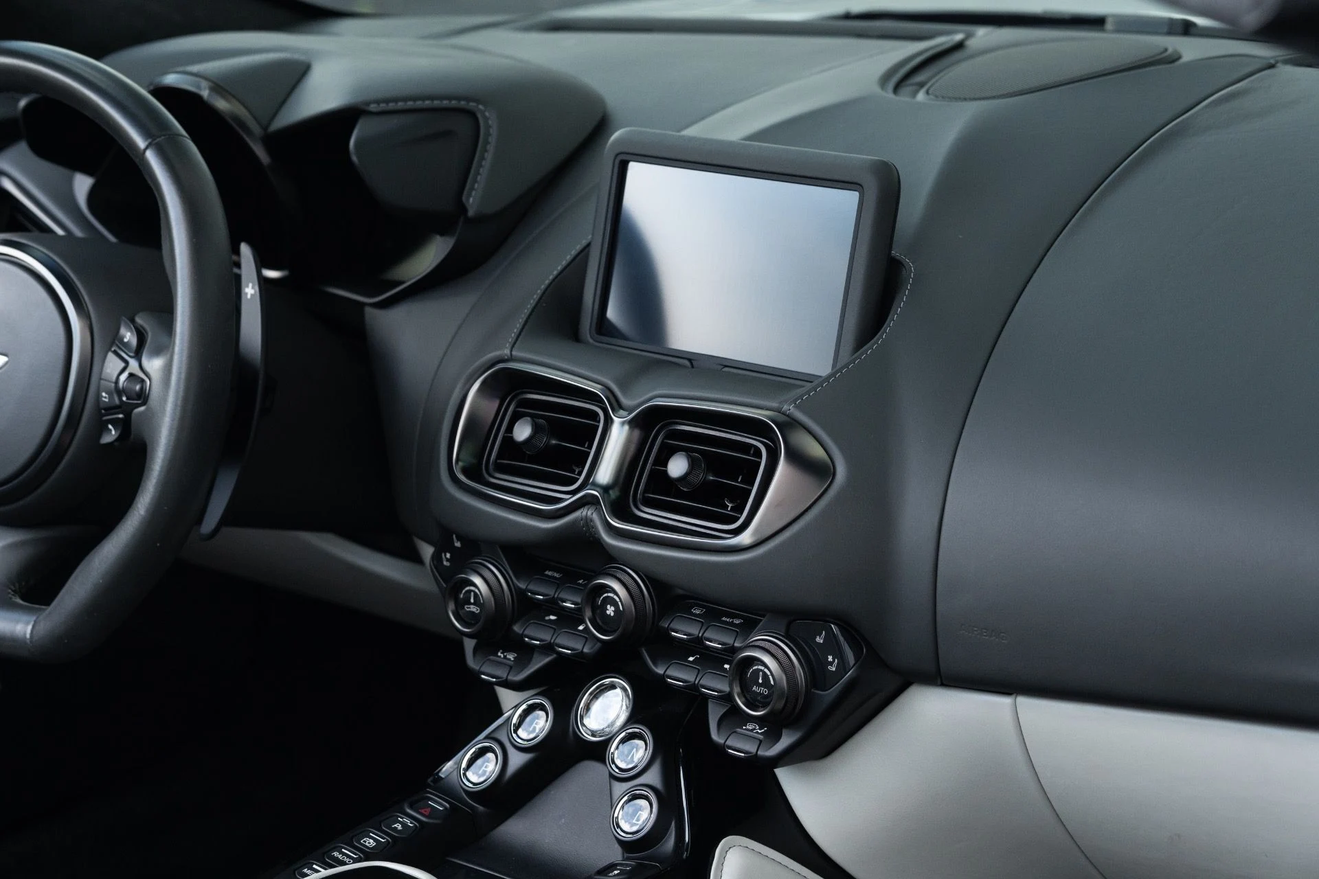 mph056_3777629548_Used_2023_Aston_Martin_Vantage_V8_1773336980_f676113a2a