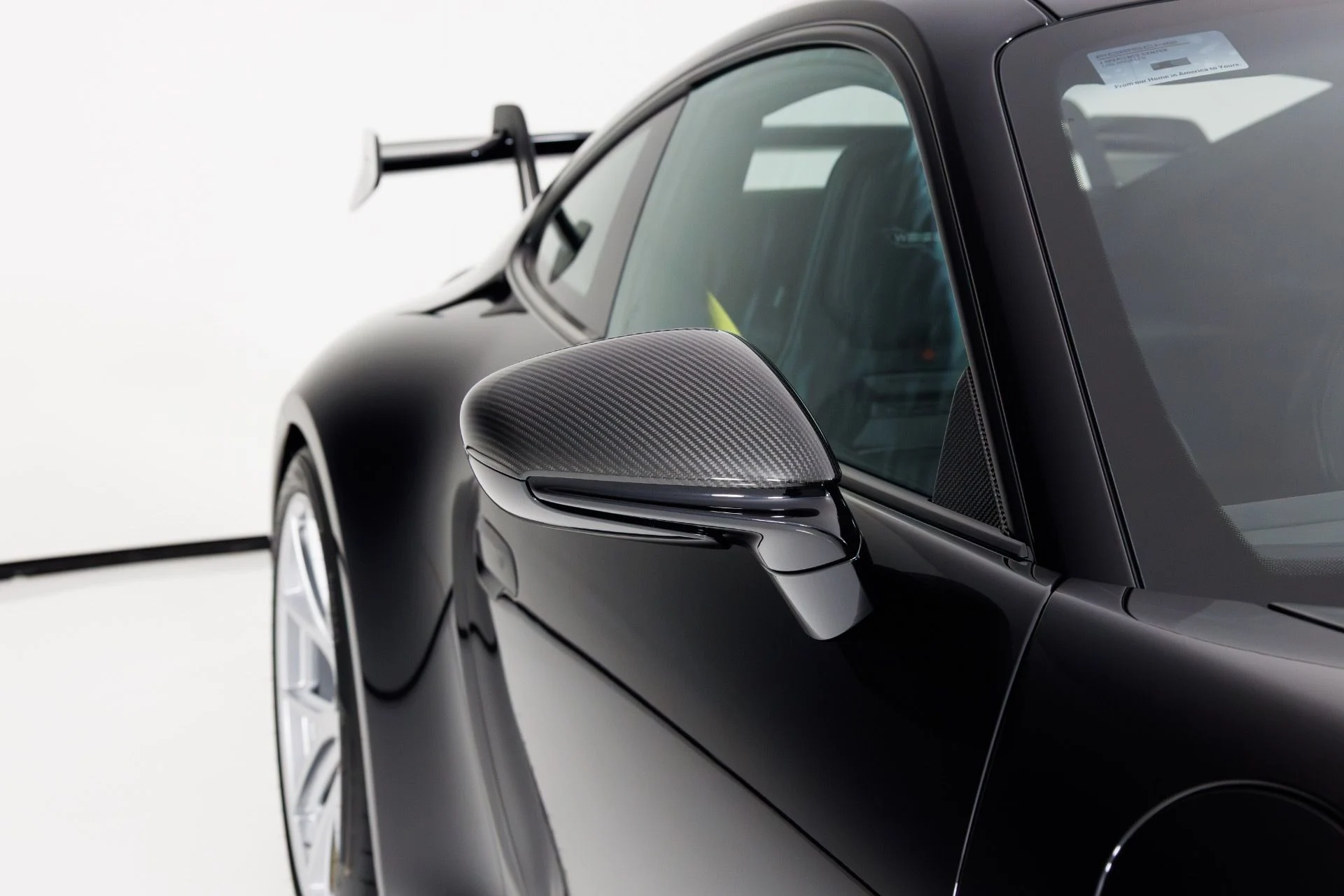 mph056_3779501233_Used_2026_Porsche_911_GT_3_1771608782_3b70e25410