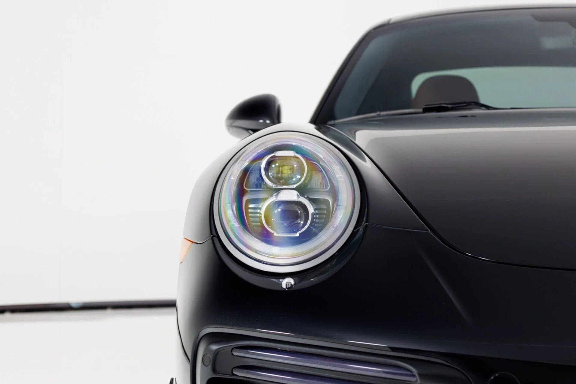 mph056_3875517900_Used_2017_Porsche_911_Turbo_S_1773337590_69719dcb10