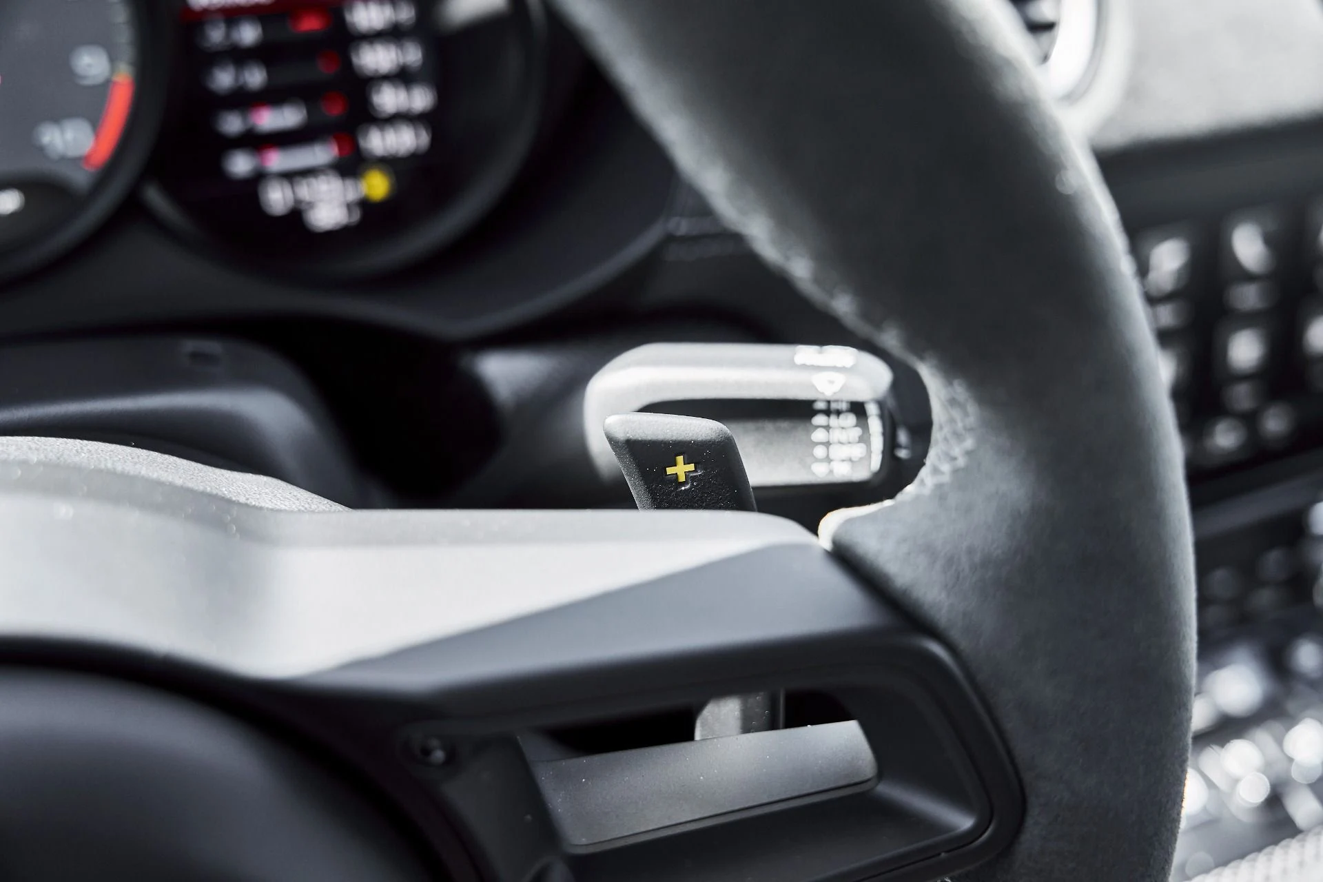 mph056_3889922821_Used_2023_Porsche_718_Cayman_GT_4_RS_1776476795_e99bf47727