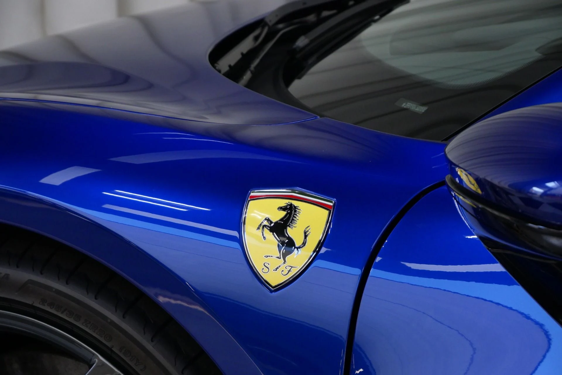 mph056_3891228041_Used_2025_Ferrari_296_GTS_1754413766_5bbf7976d4