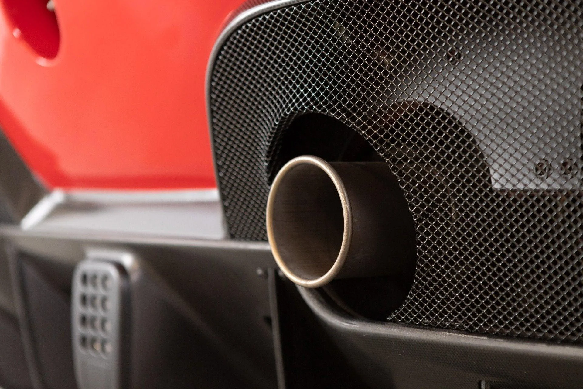 mph056_3911548773_Used_2022_Ferrari_488_Challenge_EVO_1777367780_952f28f192