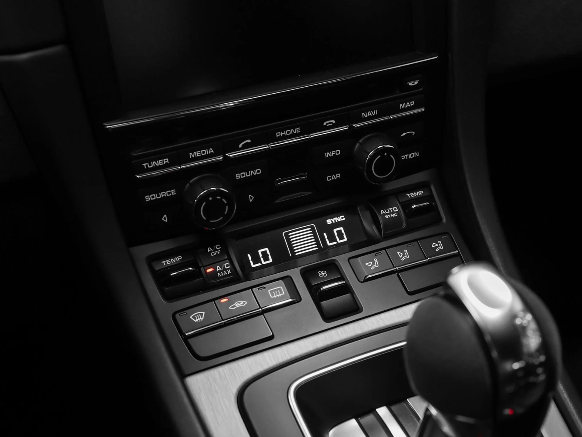 mph056_3955608637_57_6f7856a5ed