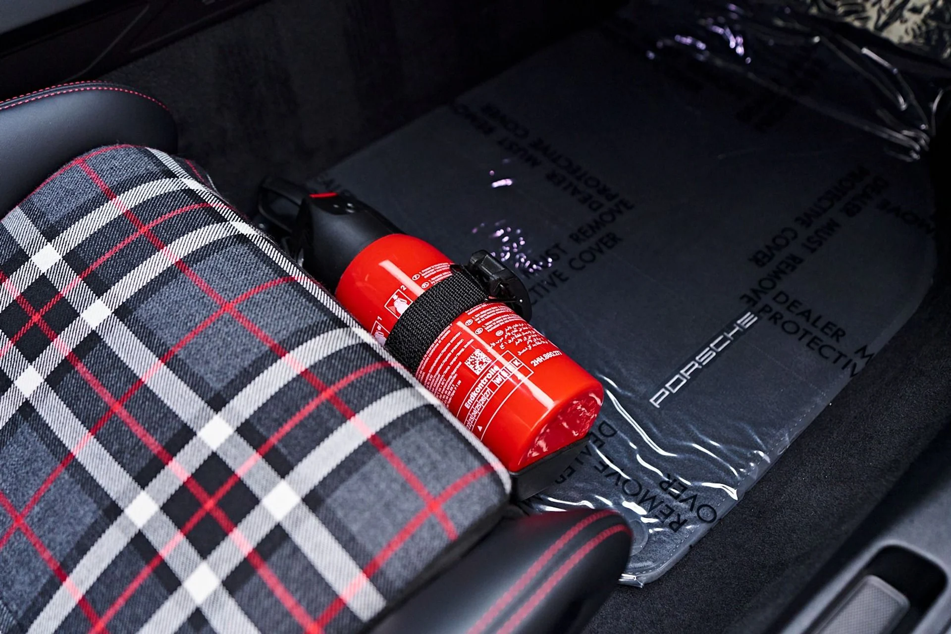 mph056_3956580491_Used_2024_Porsche_911_GT_3_RS_1740854858_8c054959df