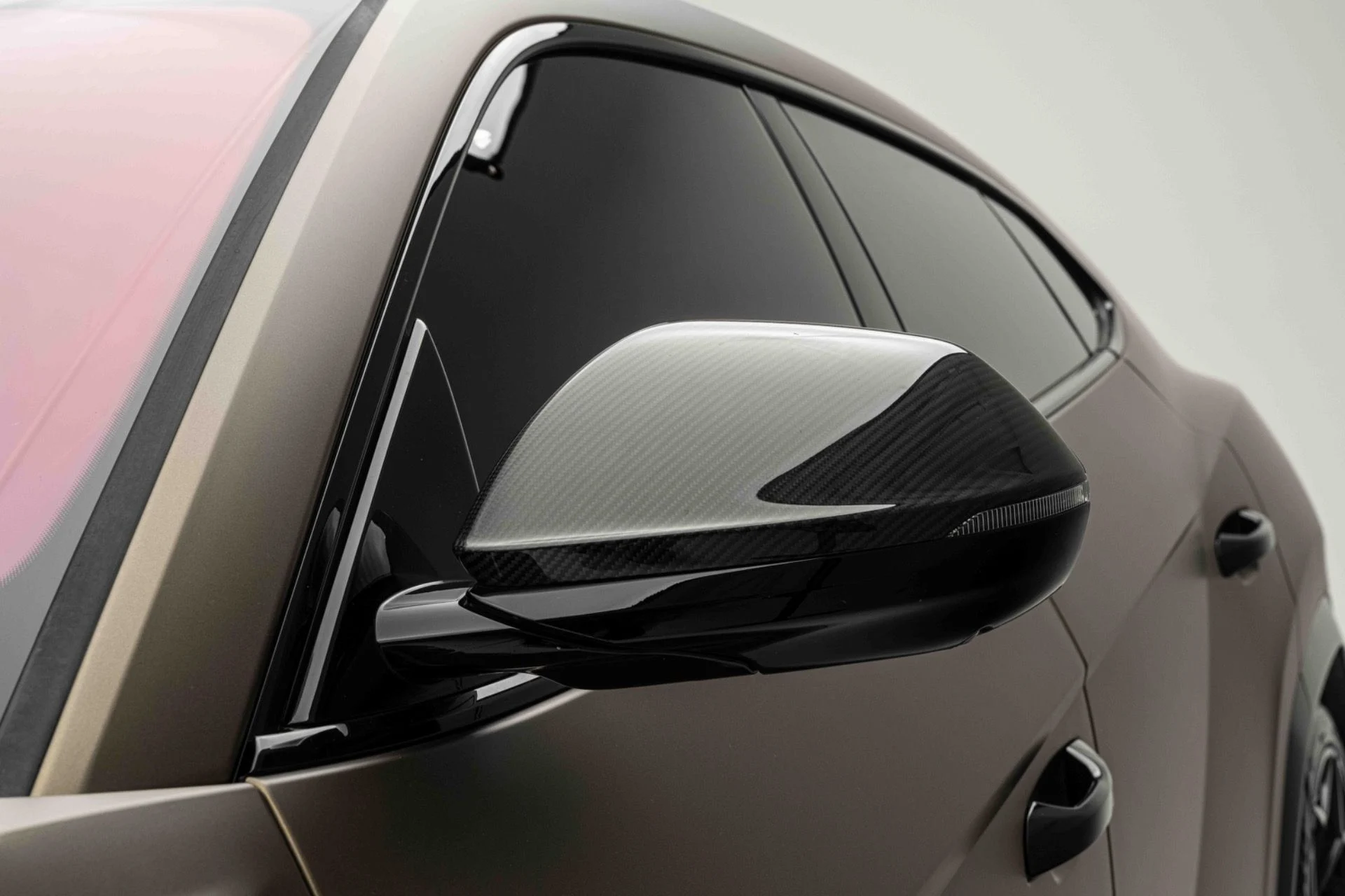 mph056_3980300018_Used_2024_Lamborghini_Urus_Performante_1774028779_1205eba6e3