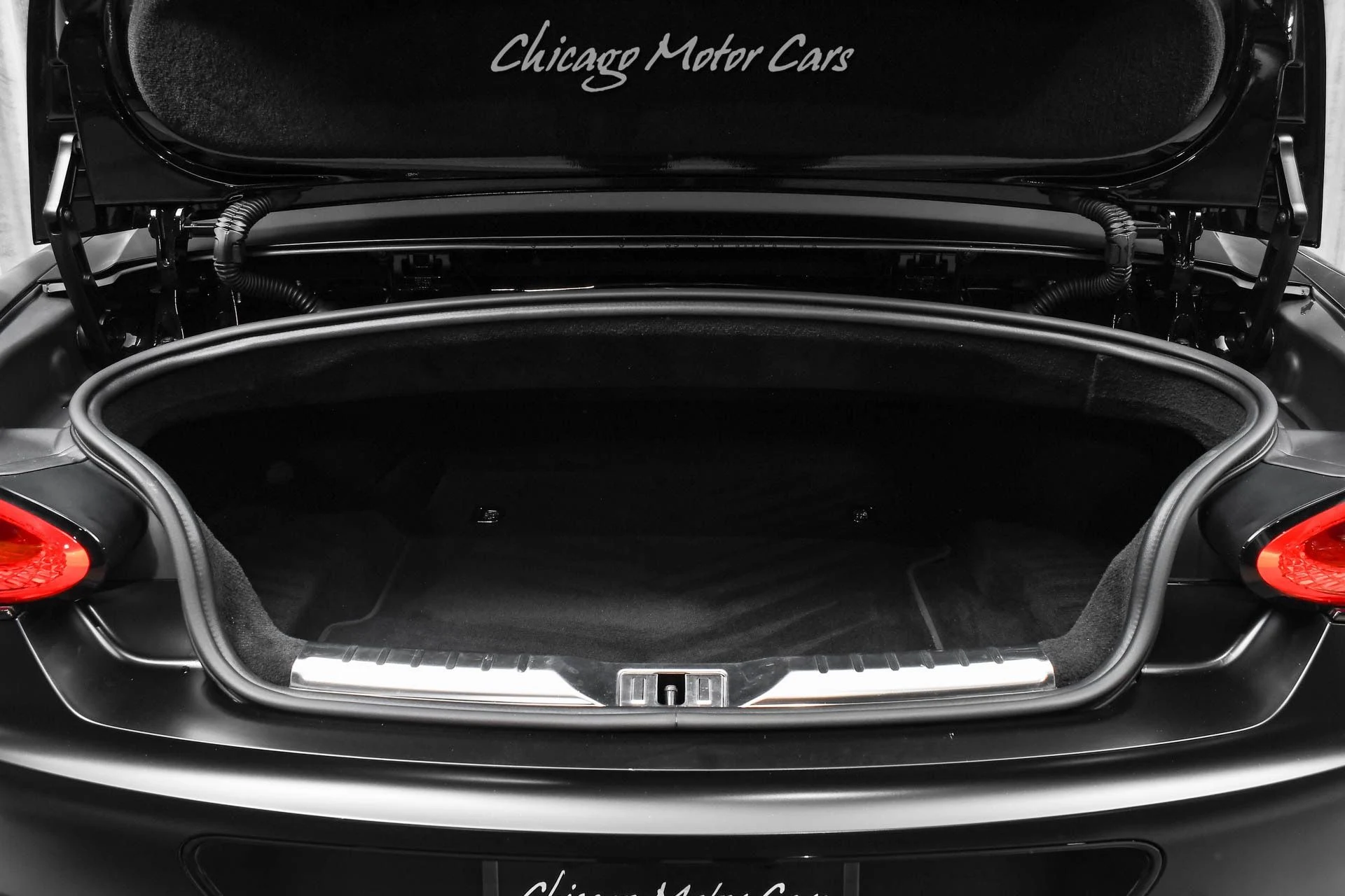 mph056_402019543_13177_p57_l_d256cbf8b7