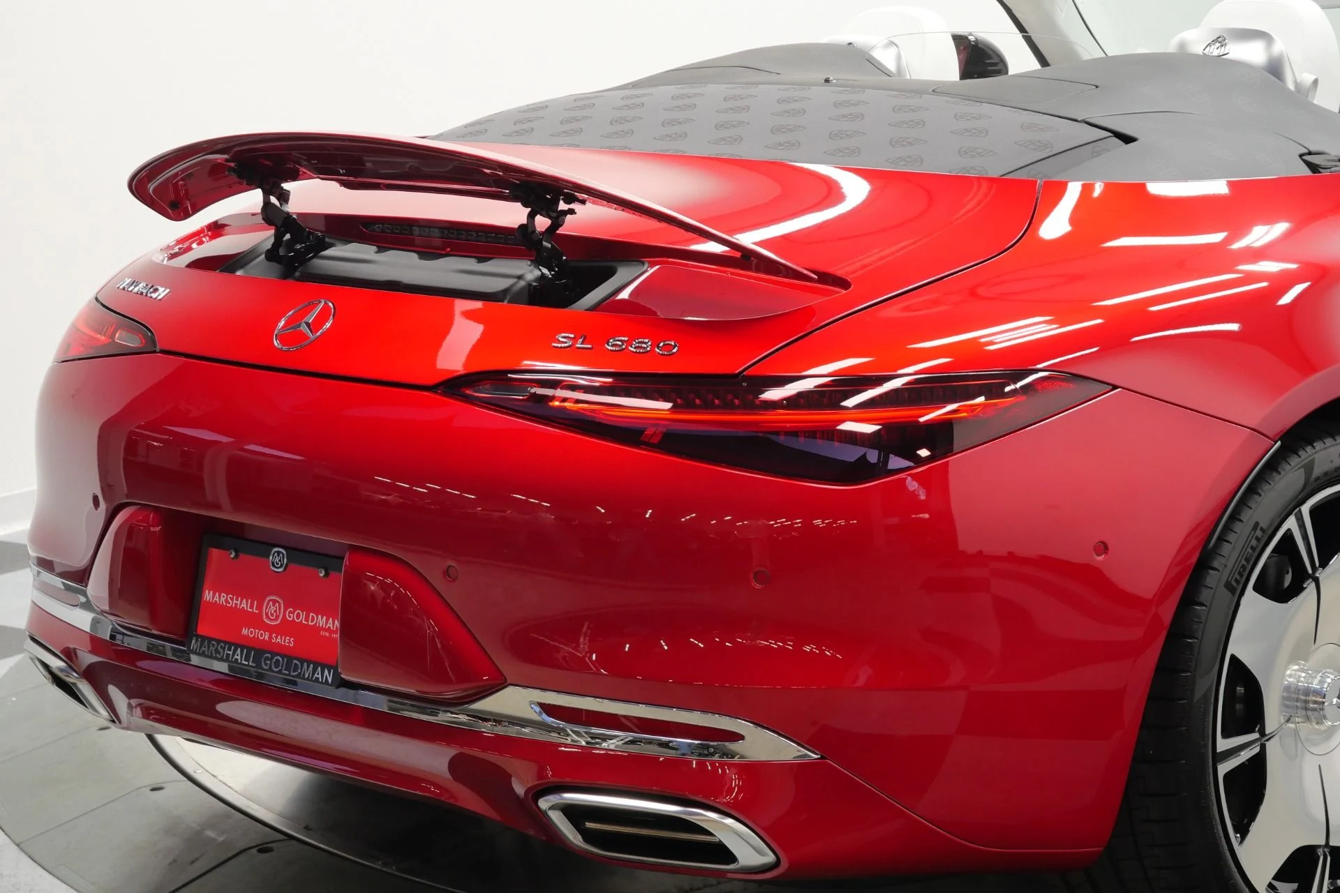 mph056_4037444705_Used_2026_Mercedes_Benz_Maybach_SL_680_Monogram_Series_As_New_Condition_1767976694_9c64cc93da