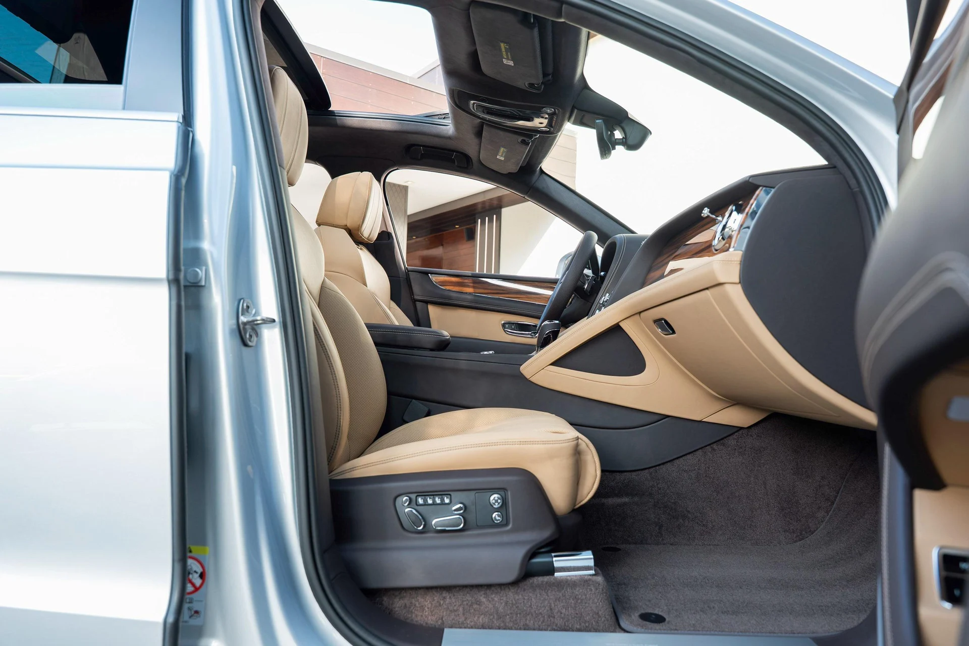 mph056_404805694_458241672_6903b3e30a044fad19f2ba2c_84ac33cebe