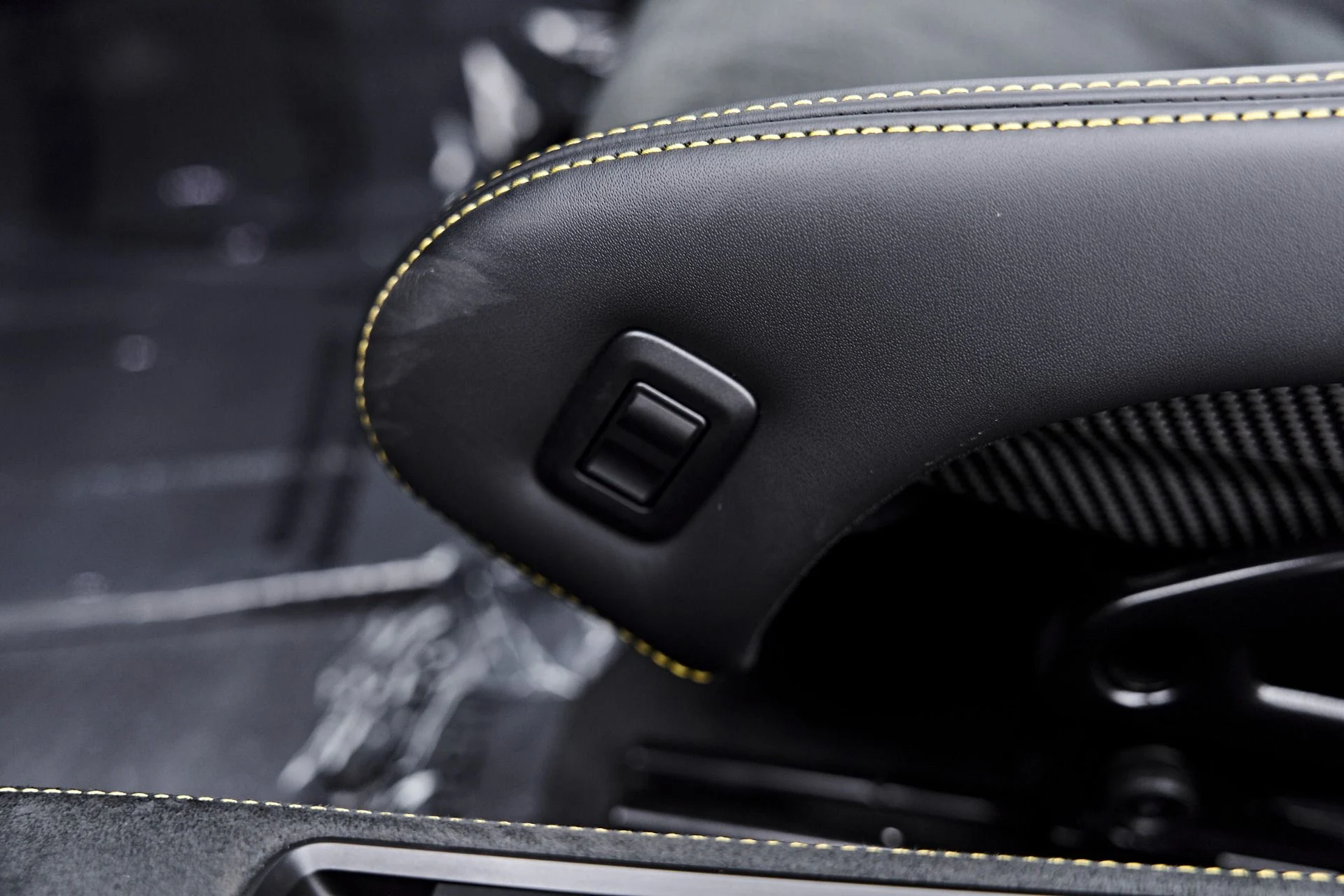 mph056_4054673878_Used_2025_Porsche_911_GT_3_RS_1790364176_c5a7e2b24b