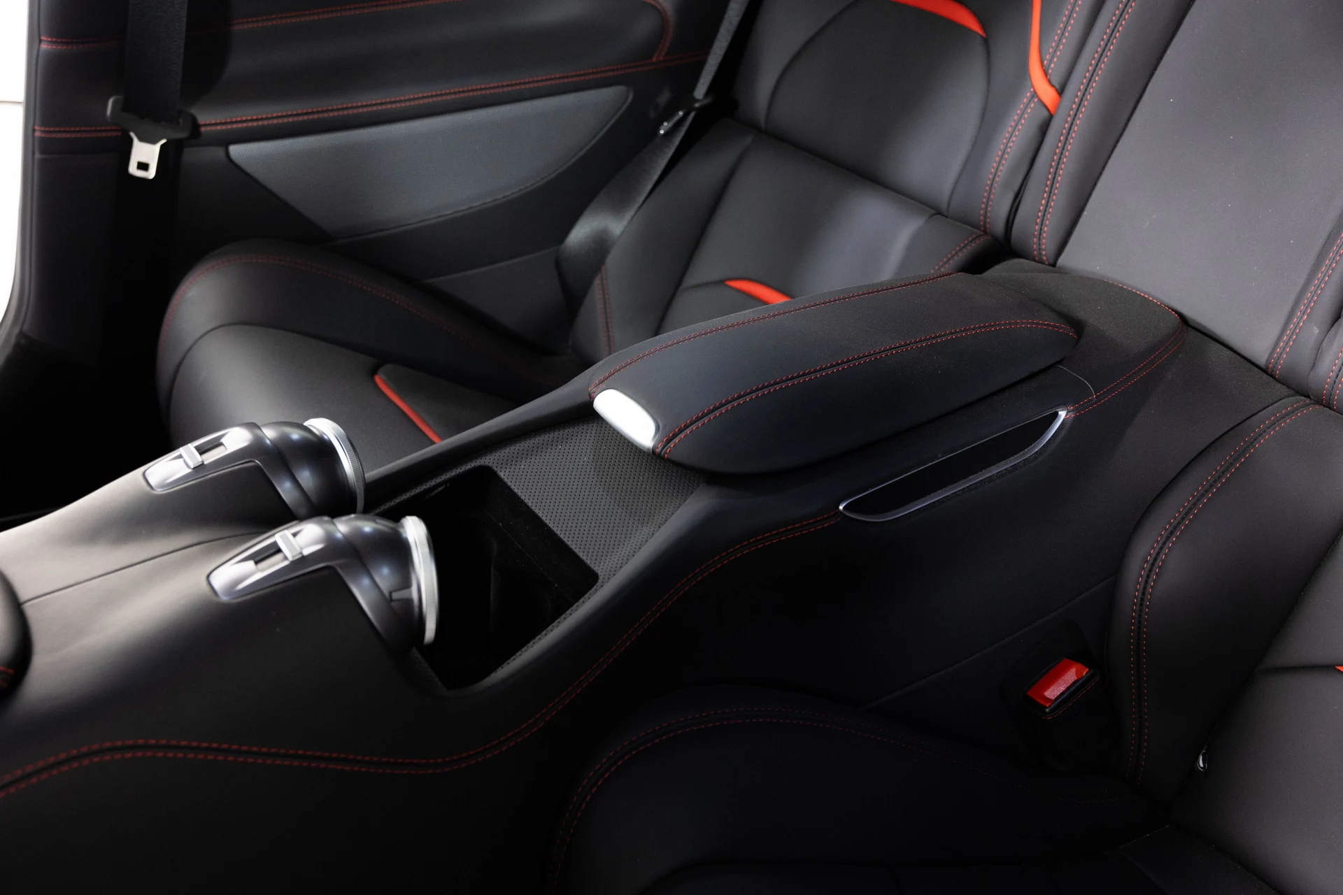 mph056_4059575482_76dde63c9c42cabdc51455f721091bd2_2412c89a99