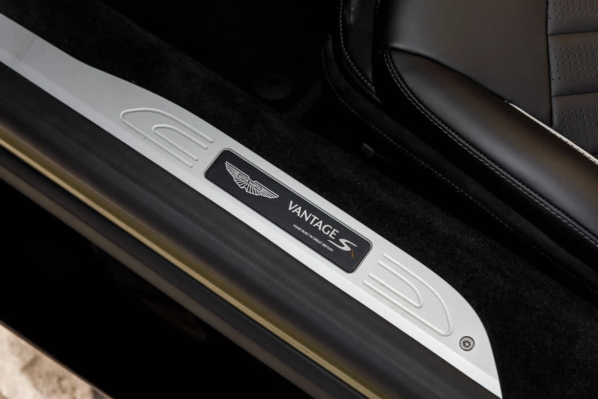 mph056_408870995_57_3ef0a967ac