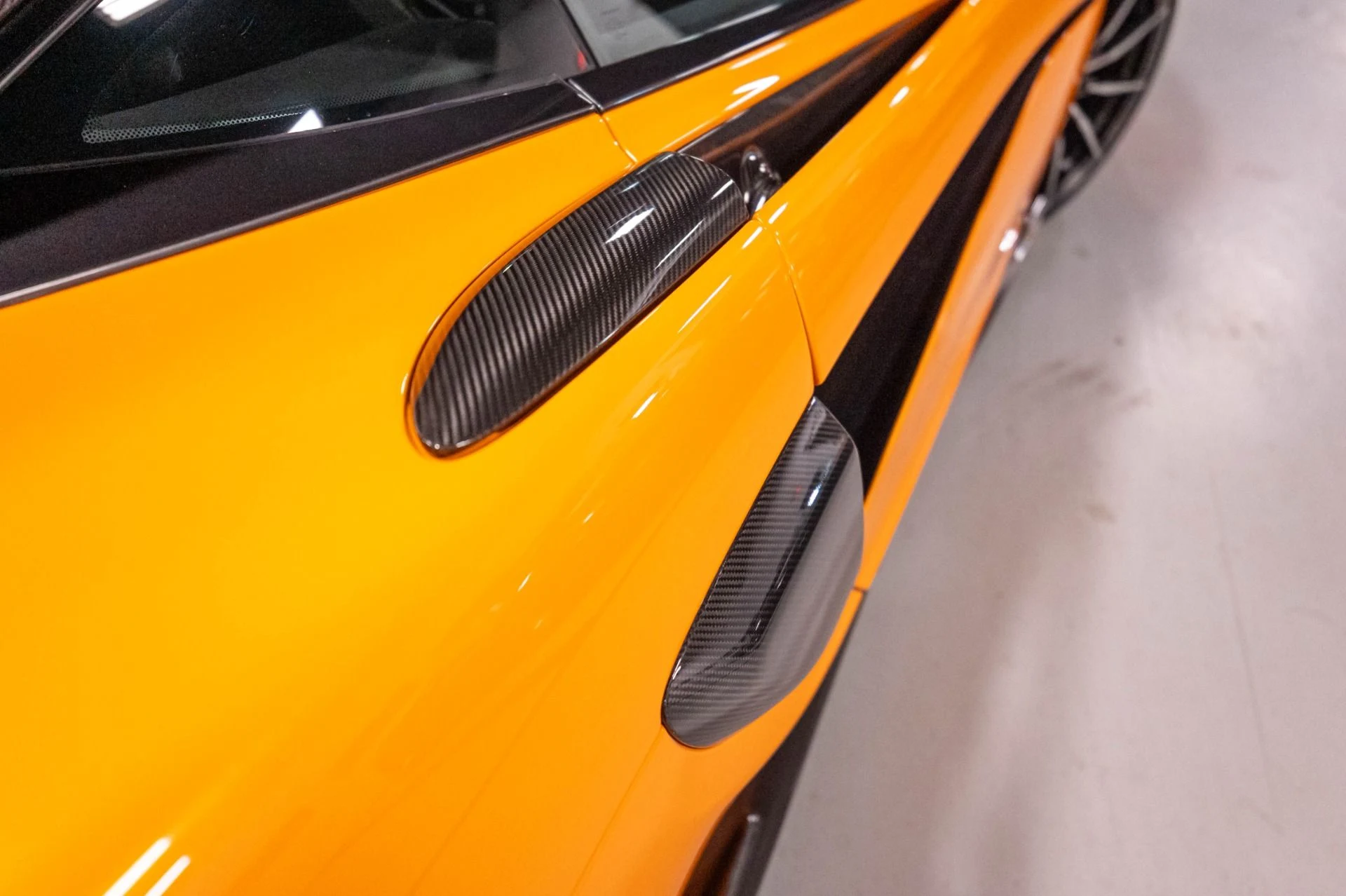 mph056_4181562731_Used_2019_Mc_Laren_600_LT_1787778604_ebbbffb6a9