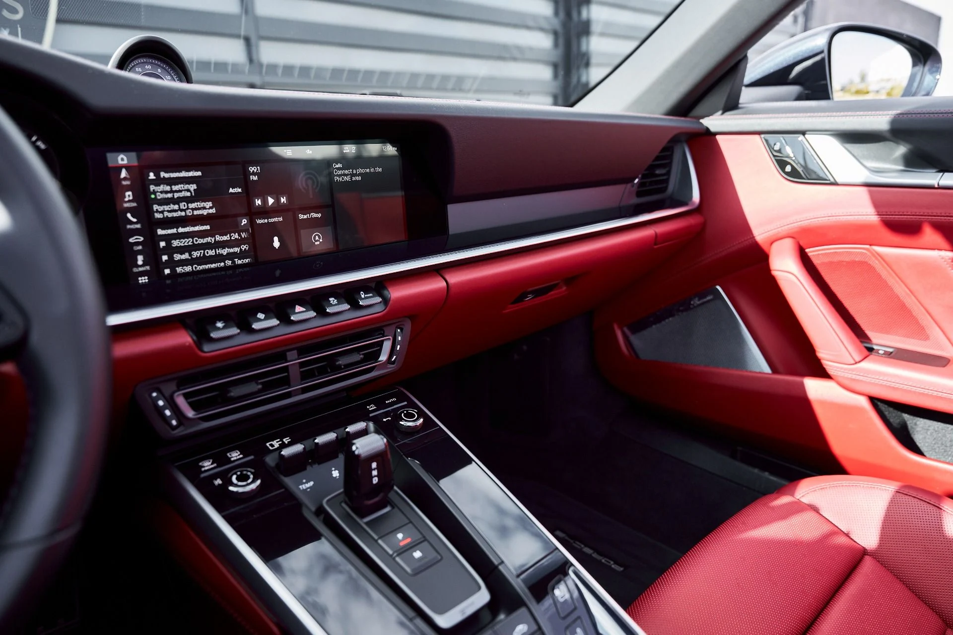 mph056_4217061972_Used_2021_Porsche_911_Turbo_S_1767839129_af4b03ace5