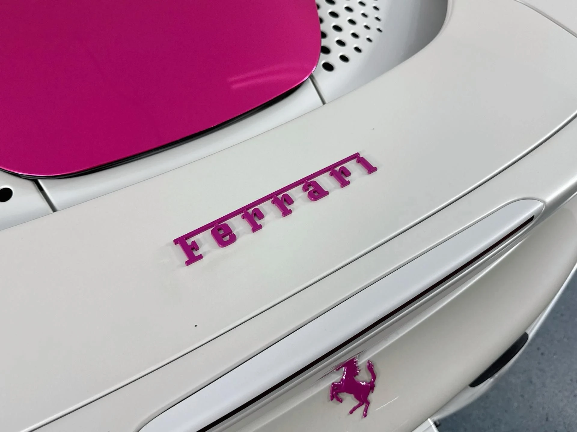 mph056_4224849127_Used_2024_Ferrari_SF_90_Spider_1787783996_3d61364901