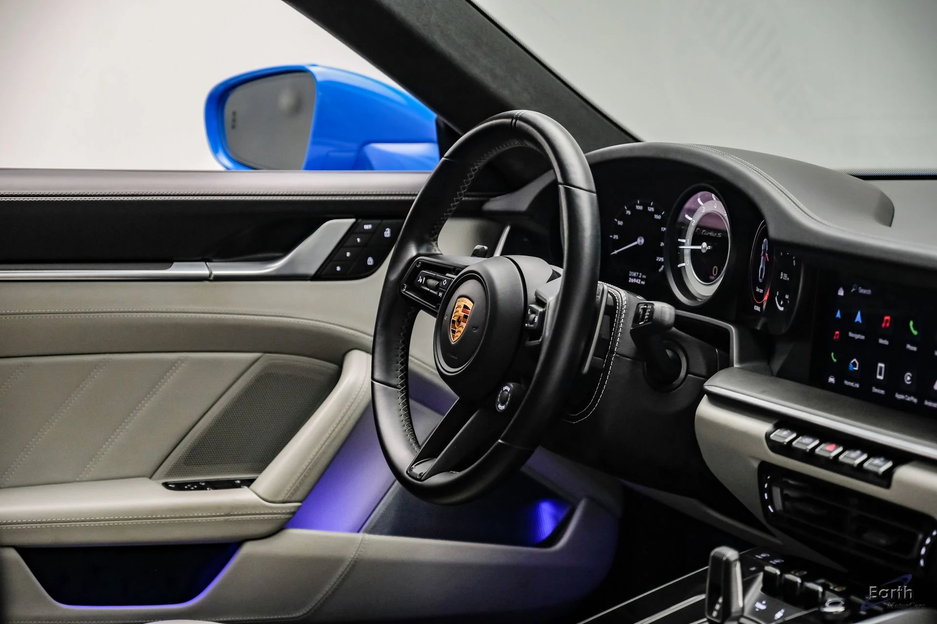 mph056_4250996746_df6c019cd3897ec41d0a05fa278b504dx_be64e0146b