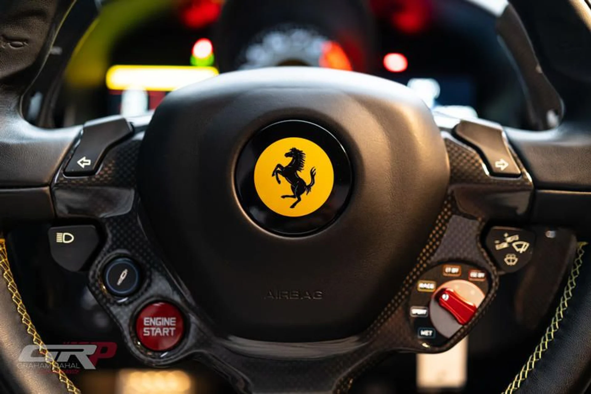 mph056_4263001278_AFF_9_AA_6_B_9139_4_A42_8401_5953_B7_DAF_570_d82e900355