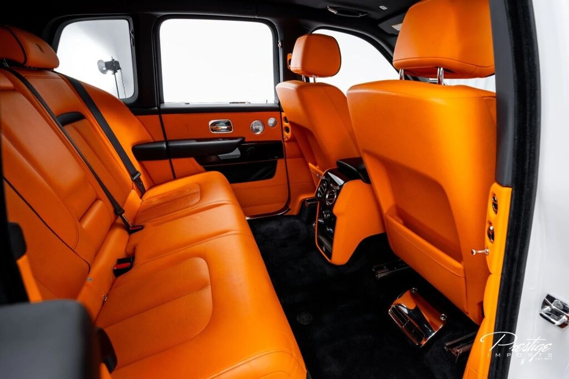 mph056_4284290282_516720dc5711a5177a989a31fbcc455a_ff55330011