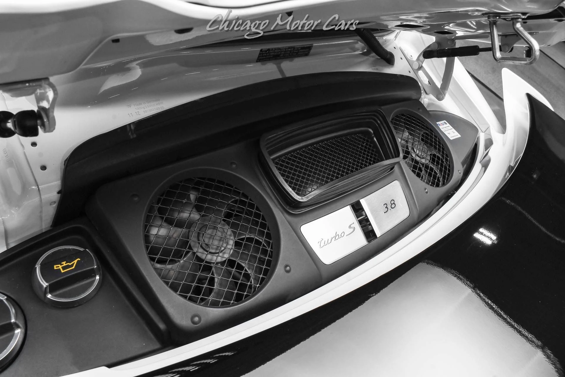 mph056_4290525922_13124_p57_l_1f2896b07f