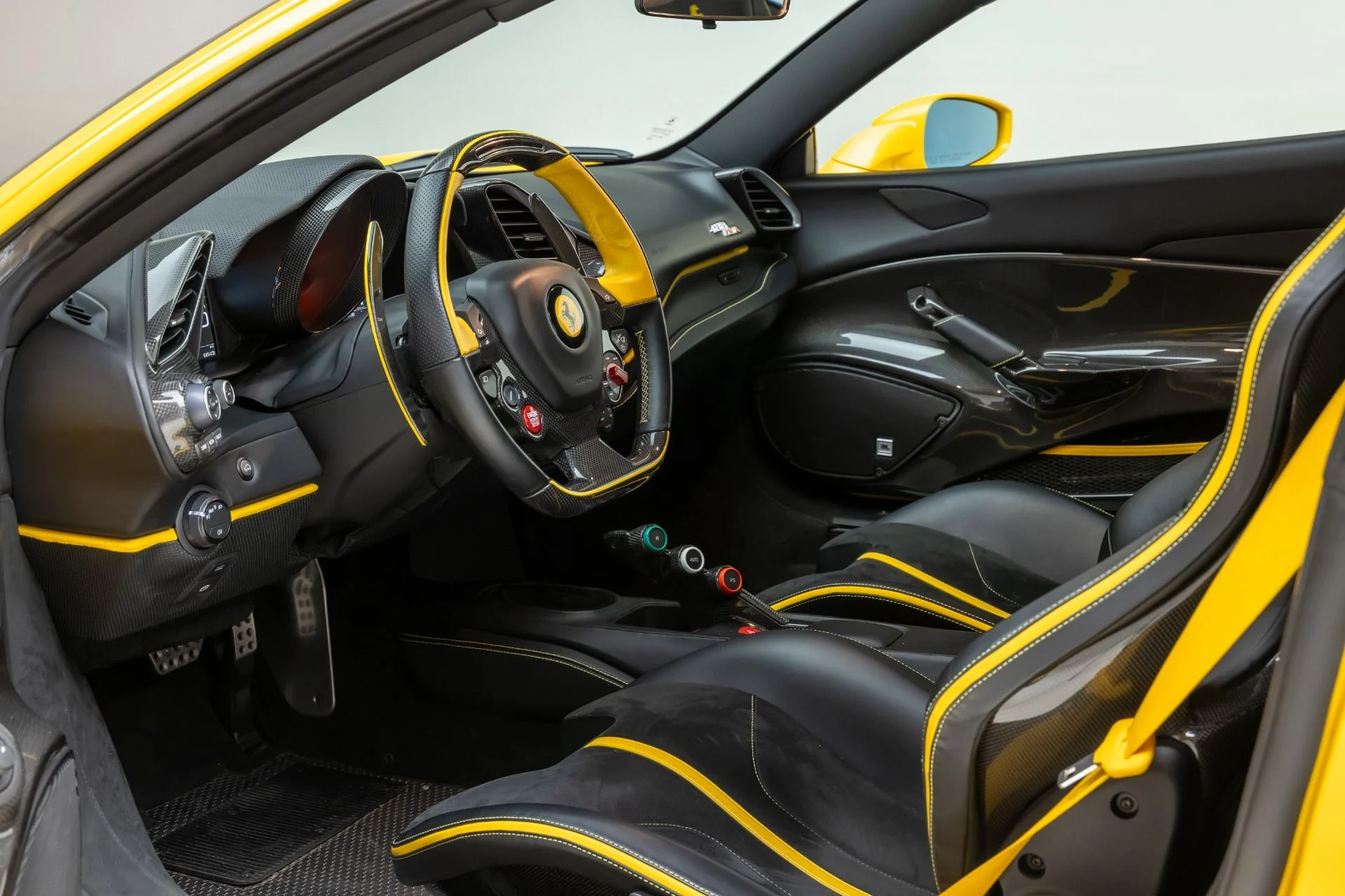 mph056_442258939_13163_p57_l_66dff09acf