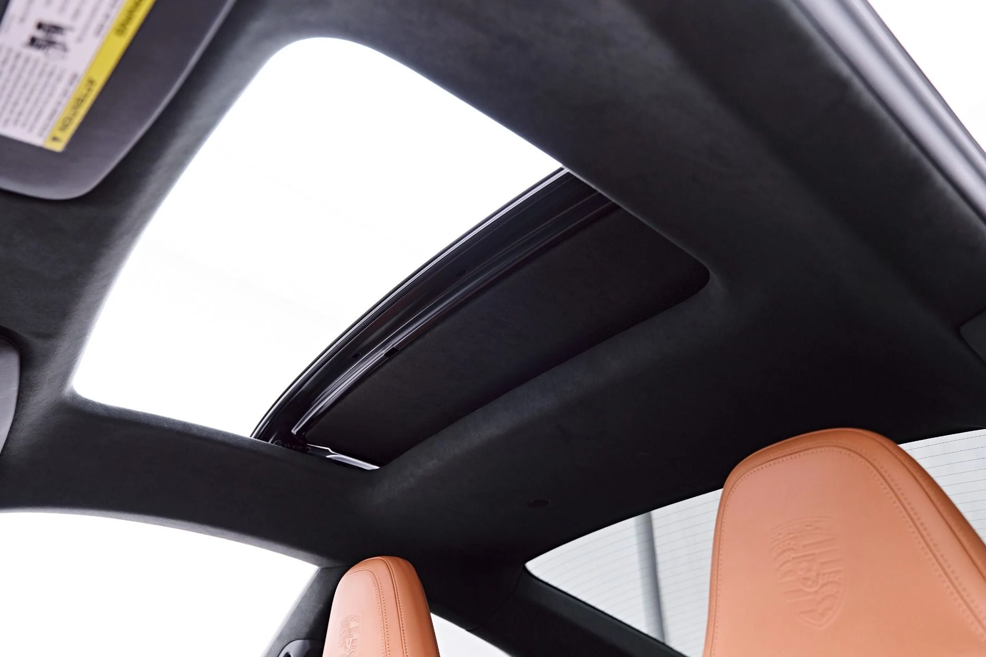 mph056_447538019_Used_2024_Porsche_911_Turbo_S_1777505295_af57c78615