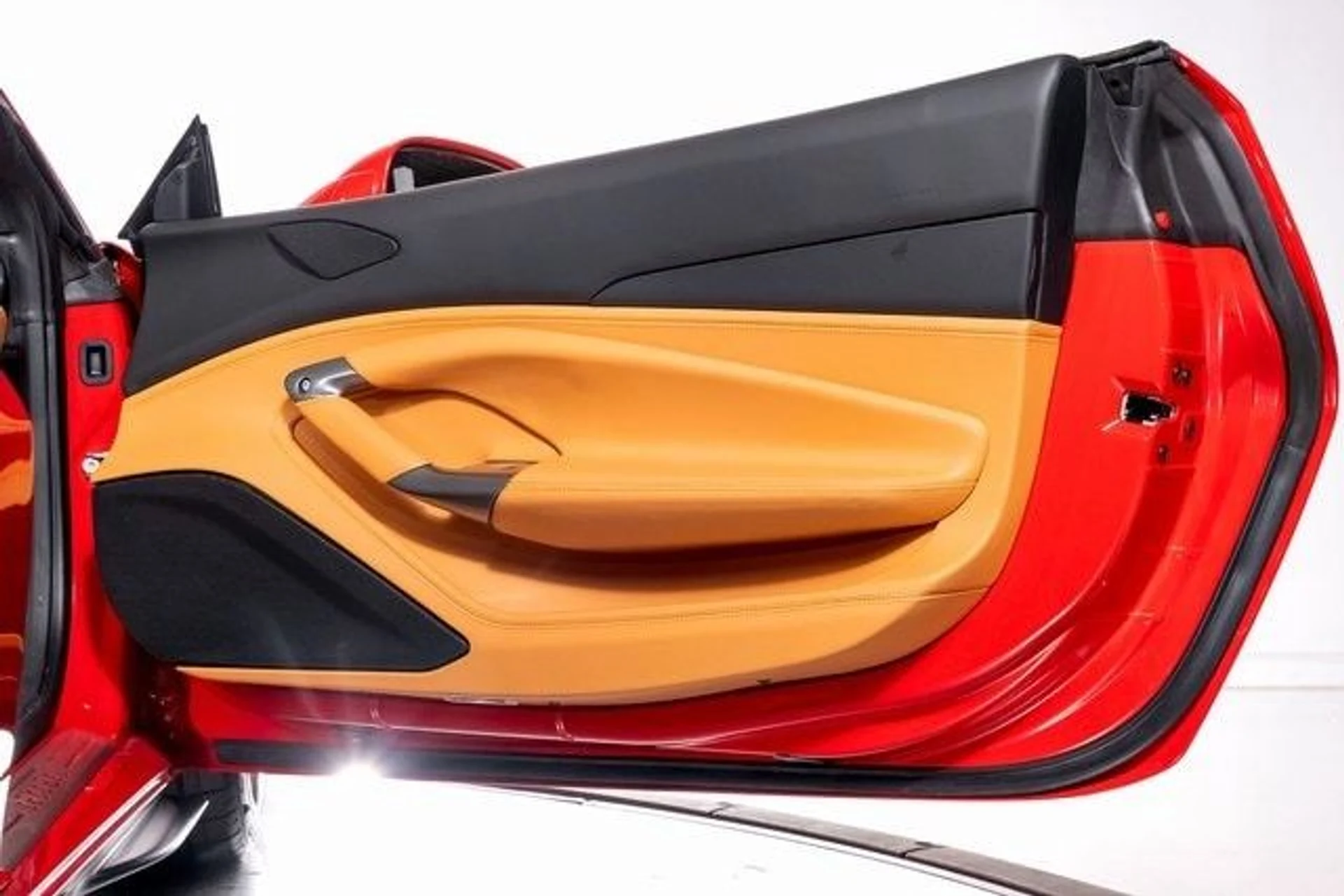 mph056_459716652_1d0cad41592987fc5f4a6dce0ad0bfd2x_38e7c4a65a