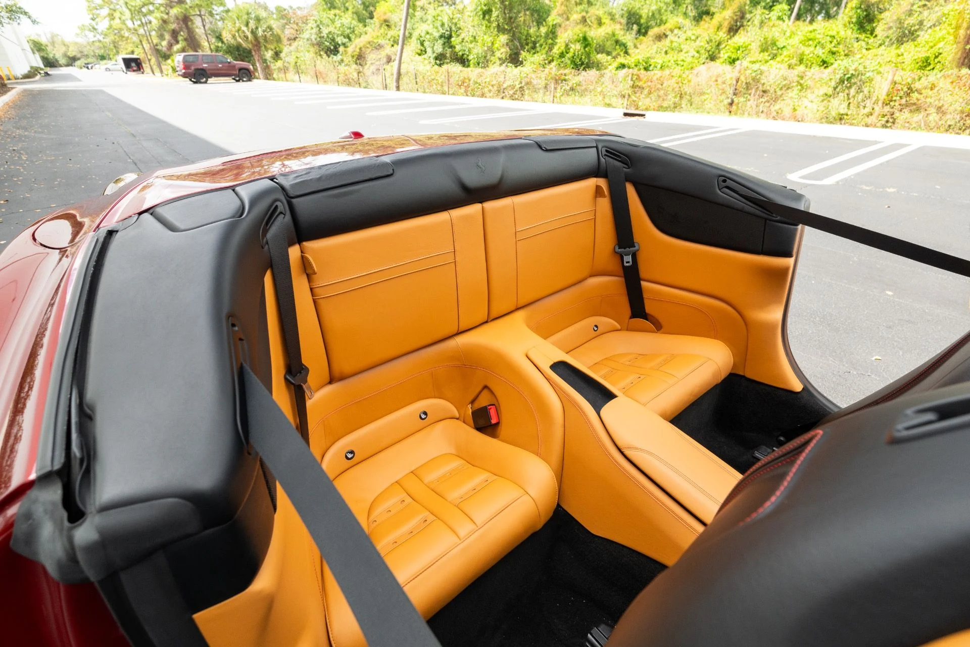 mph056_49337490_Used_2015_Ferrari_California_T_1773337239_821ee5fdf1