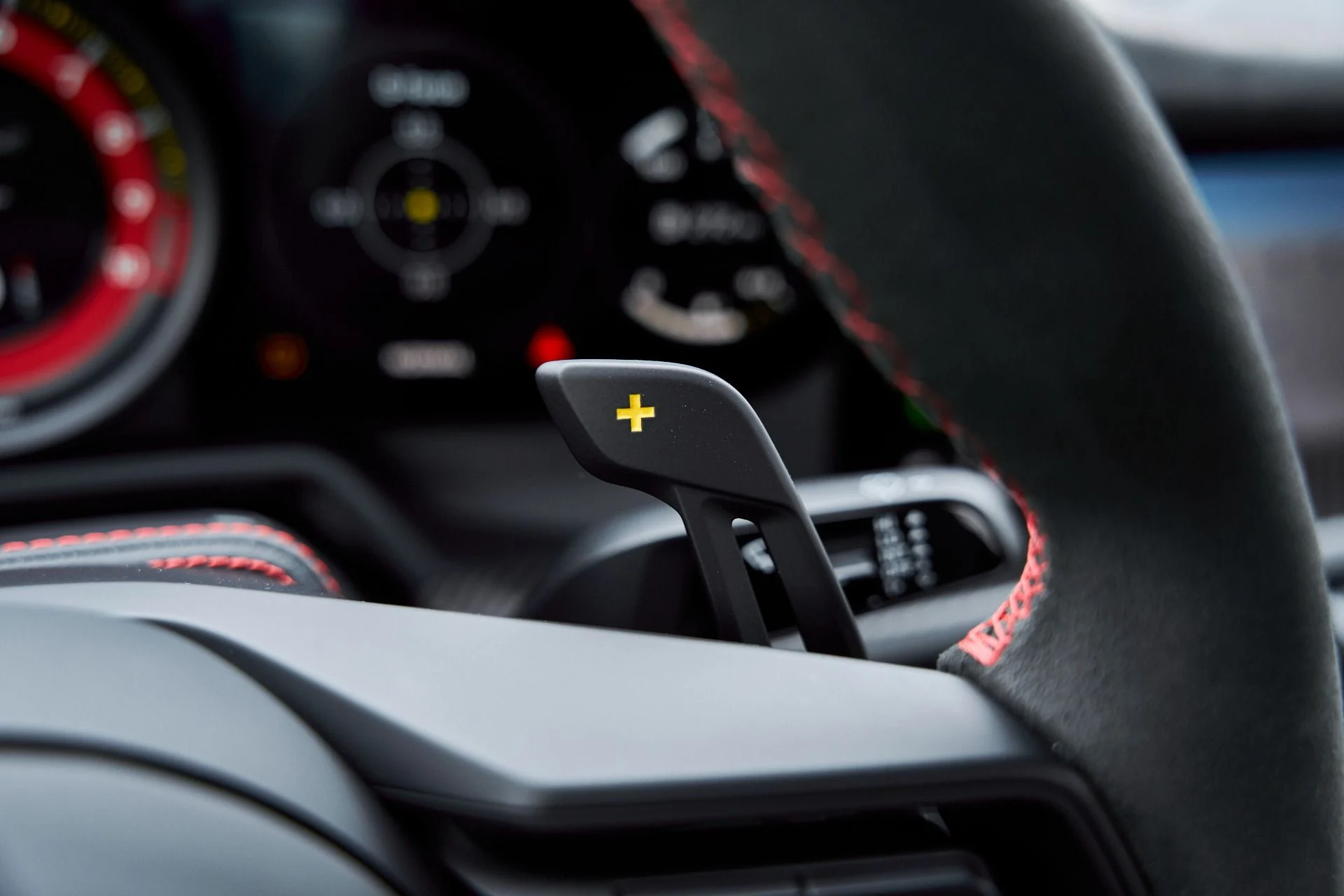 mph056_551184310_Used_2024_Porsche_911_GT_3_RS_1767150570_f12fe446dd